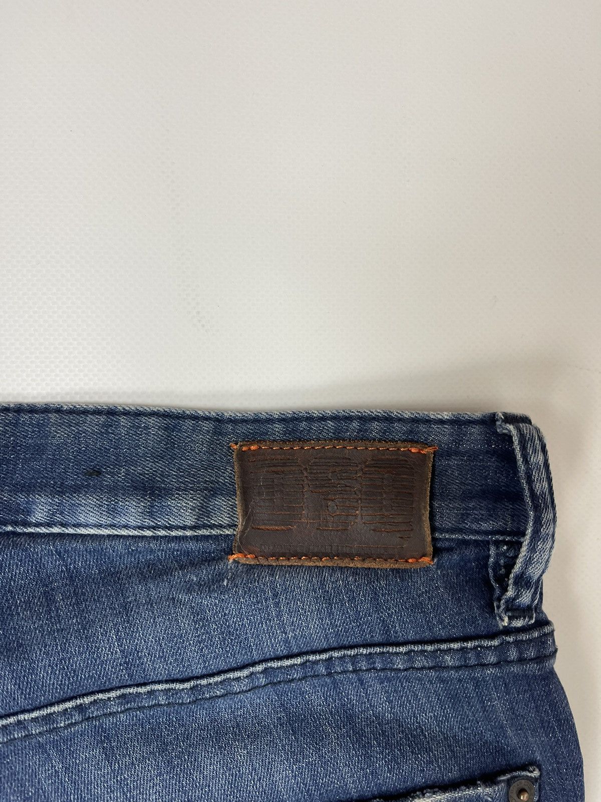 Dsquared2 Dsquared vintage blue faded distressed denim jeans Italy Size US 30 / EU 46 - 16 Thumbnail