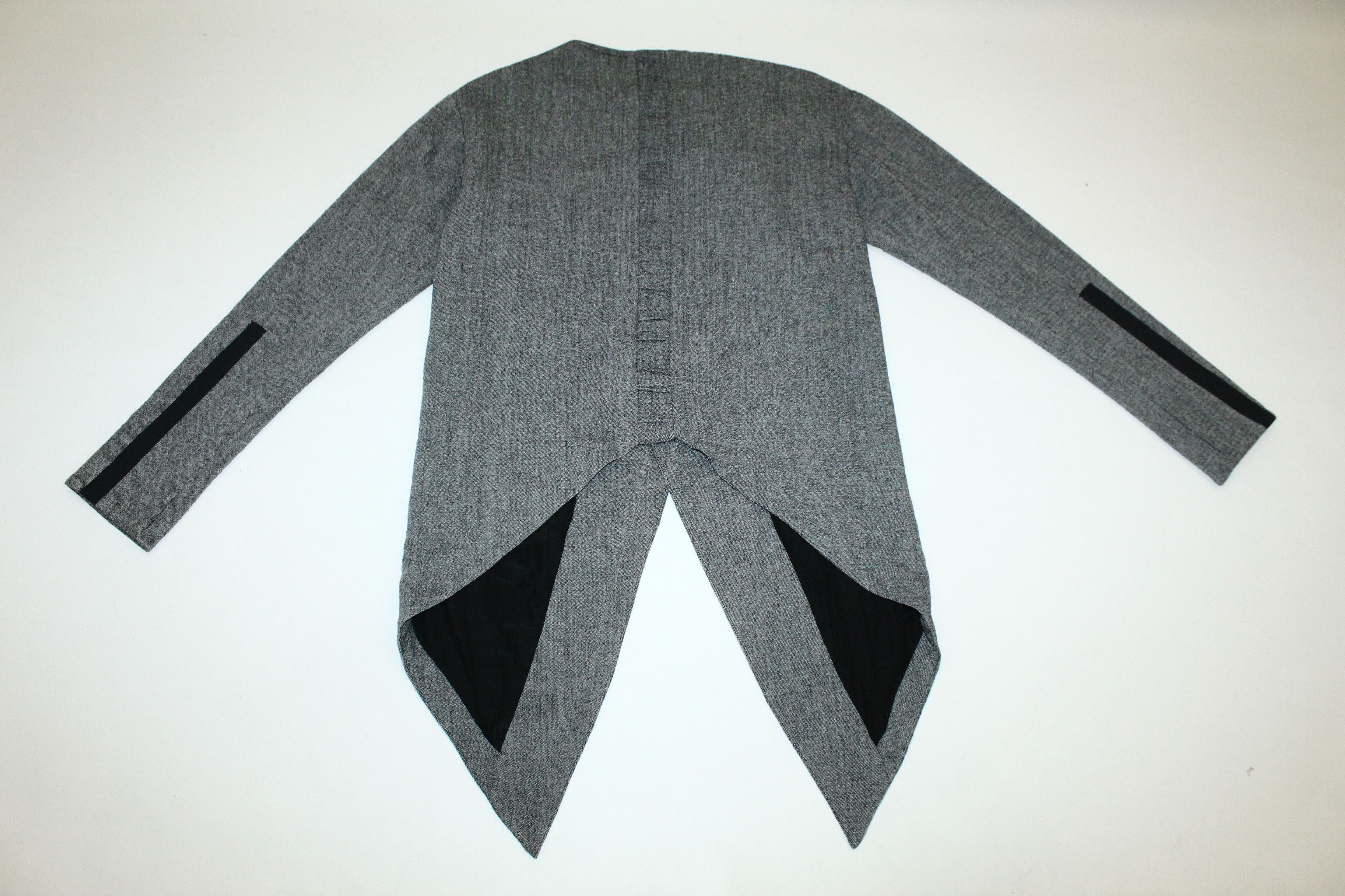 Concepts d'Odeur Odeur Wool Asymmetrical Coat Size US L / EU 52-54 / 3 - 13 Thumbnail