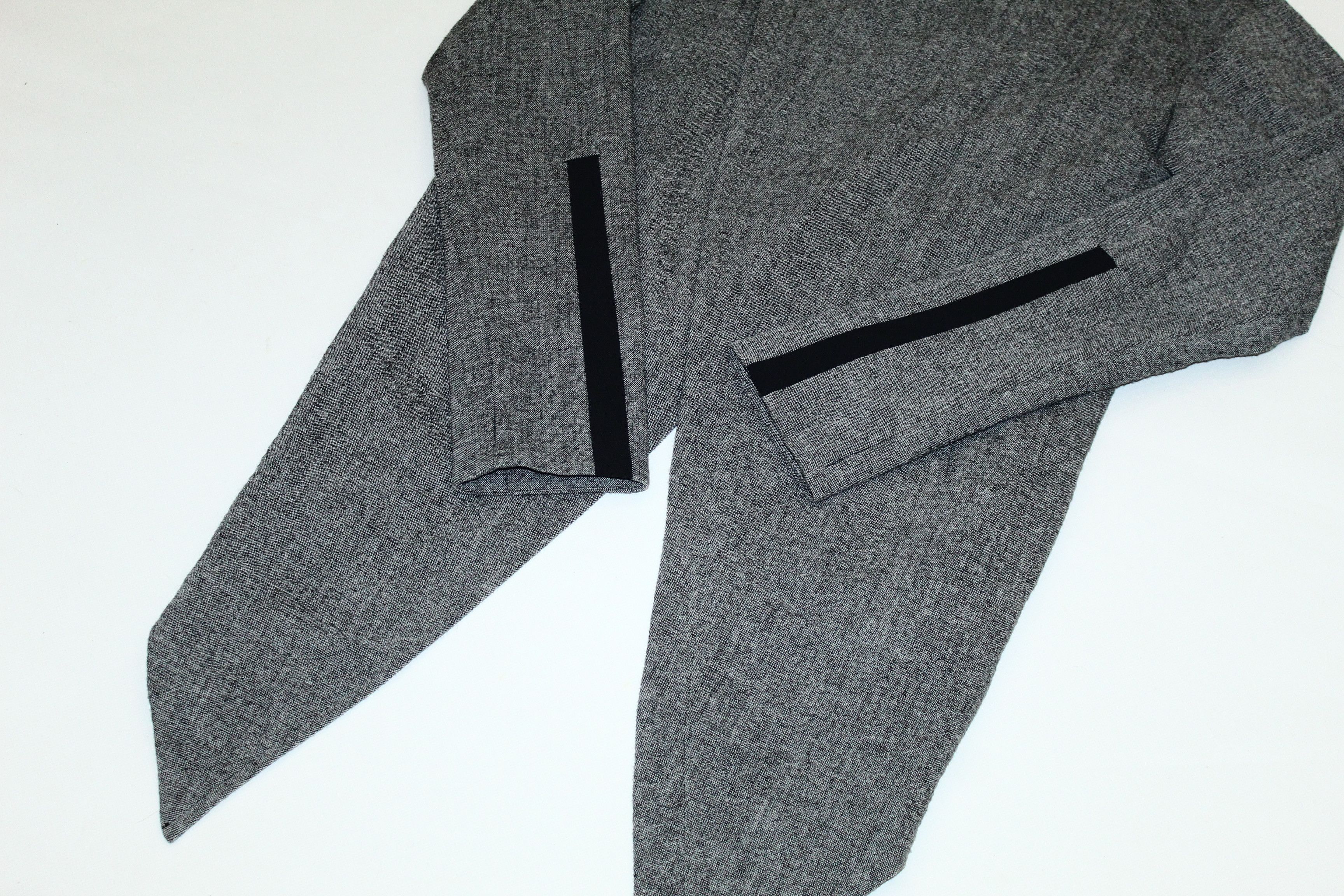 Concepts d'Odeur Odeur Wool Asymmetrical Coat Size US L / EU 52-54 / 3 - 5 Thumbnail