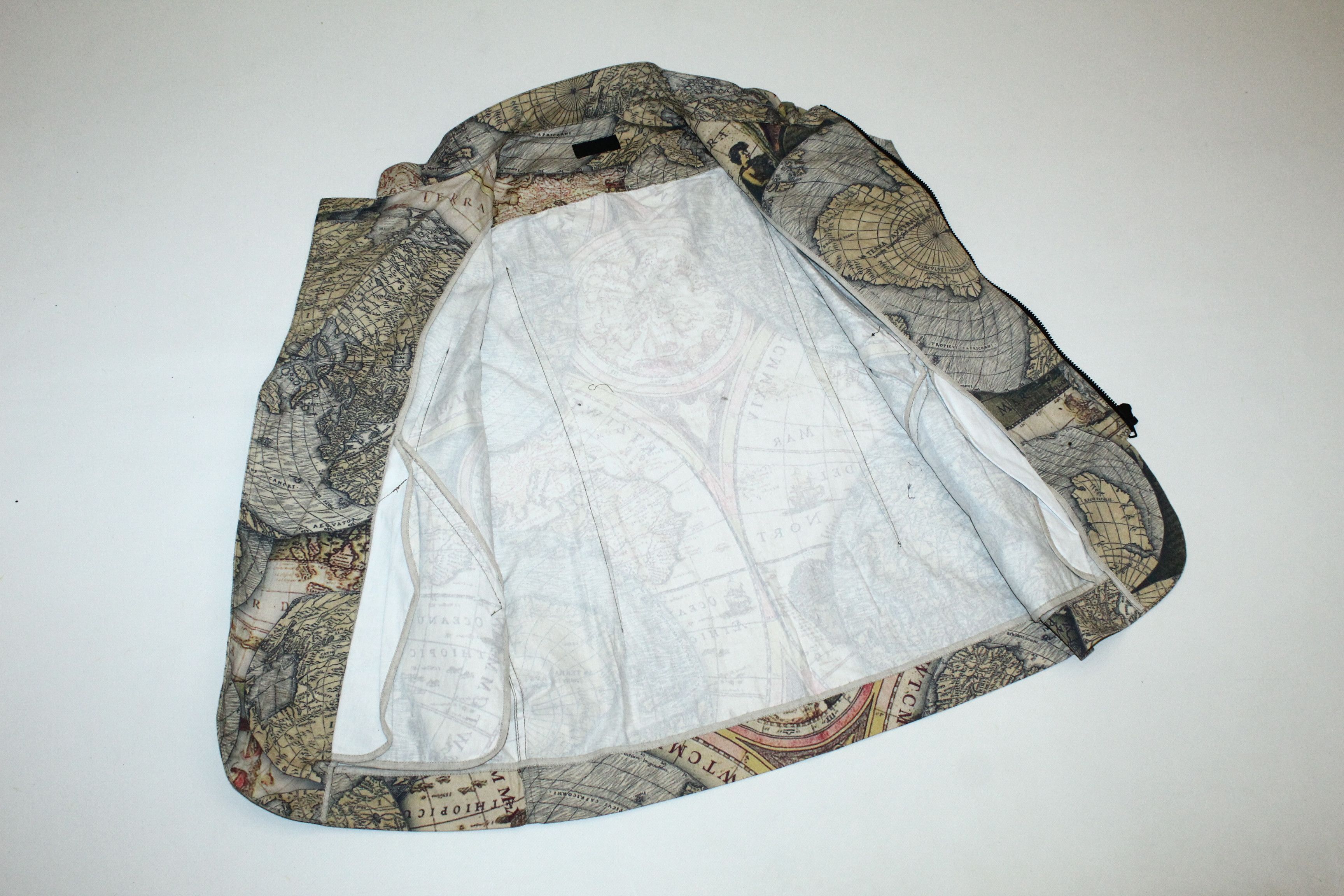 John Richmond John Richmond X Ancient World Map All Over Print Jacket Size US L / EU 52-54 / 3 - 3 Thumbnail
