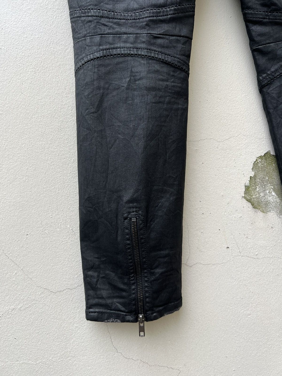 Diesel Vintage Diesel Italy Coated Wax Stretch Denim Cropped Jeans Size US 33 - 17 Thumbnail