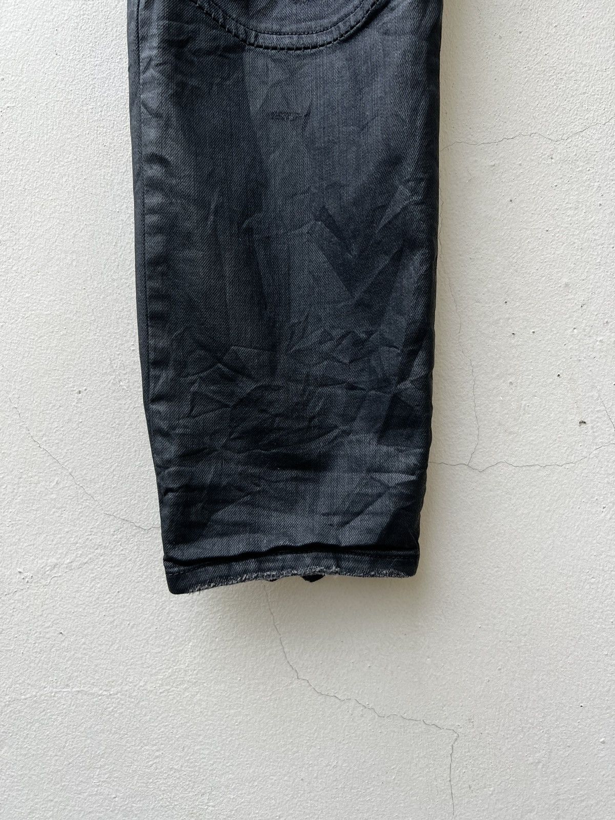 Diesel Vintage Diesel Italy Coated Wax Stretch Denim Cropped Jeans Size US 33 - 12 Thumbnail
