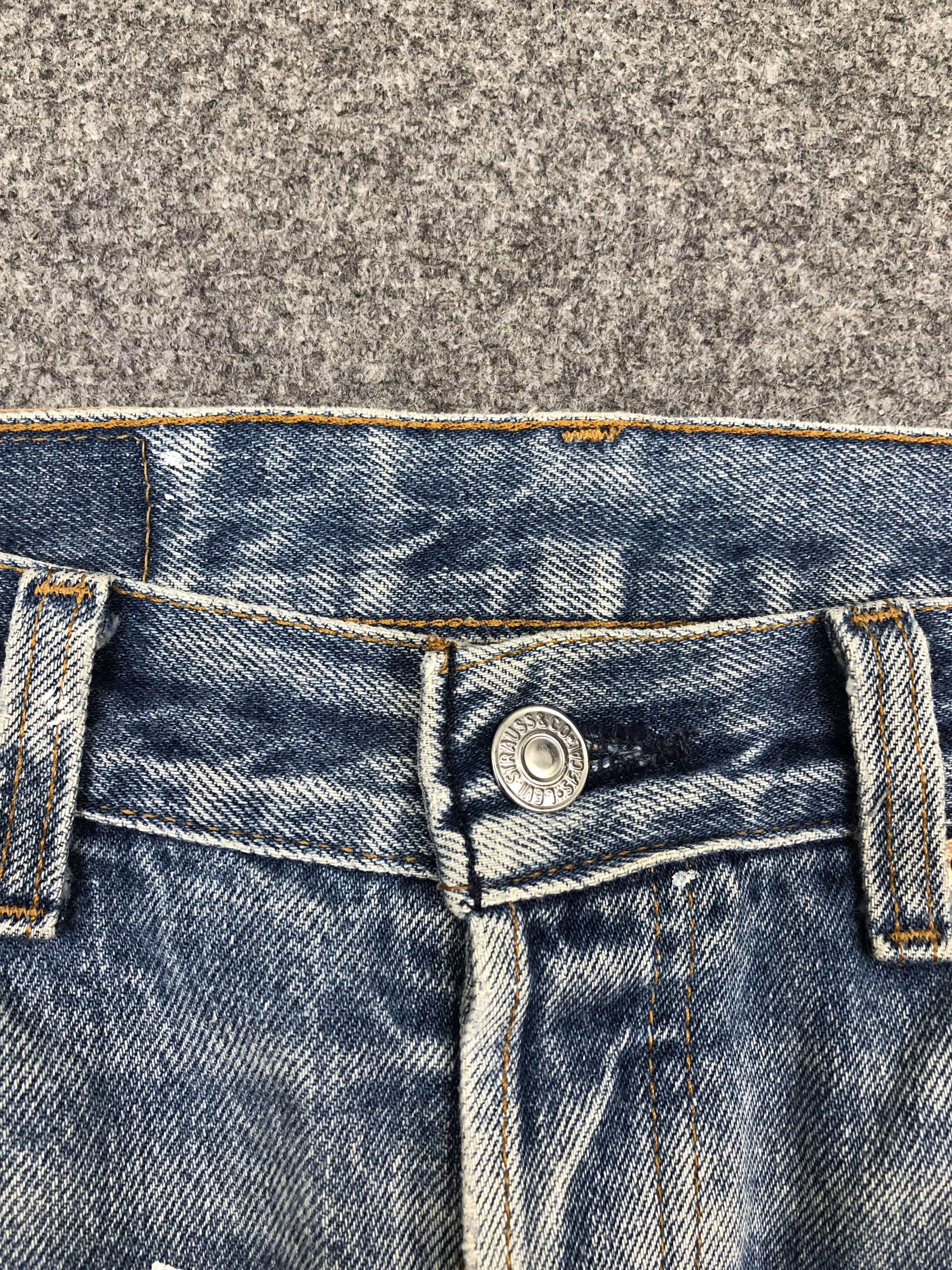 Levi's Vintage 90s Levis 501xx Light Wash Jeans Size US 33 - 8 Thumbnail