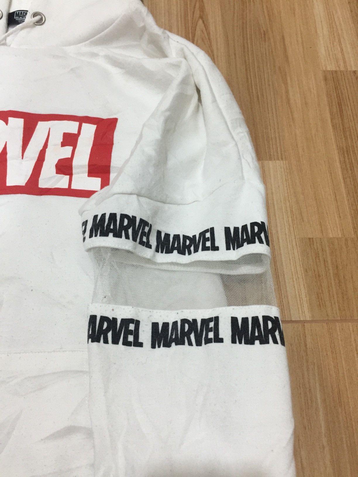 Marvel Comics Marvel comic box logo sweater hoodie Size US M / EU 48-50 / 2 - 3 Thumbnail
