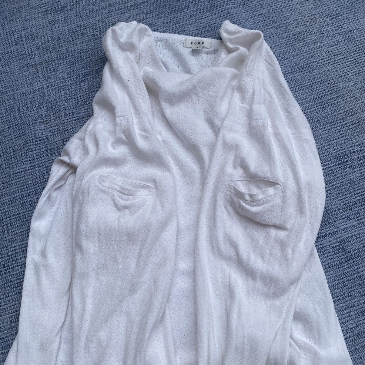 Japanese Brand white longsleeve Size US M / EU 48-50 / 2 - 6 Thumbnail
