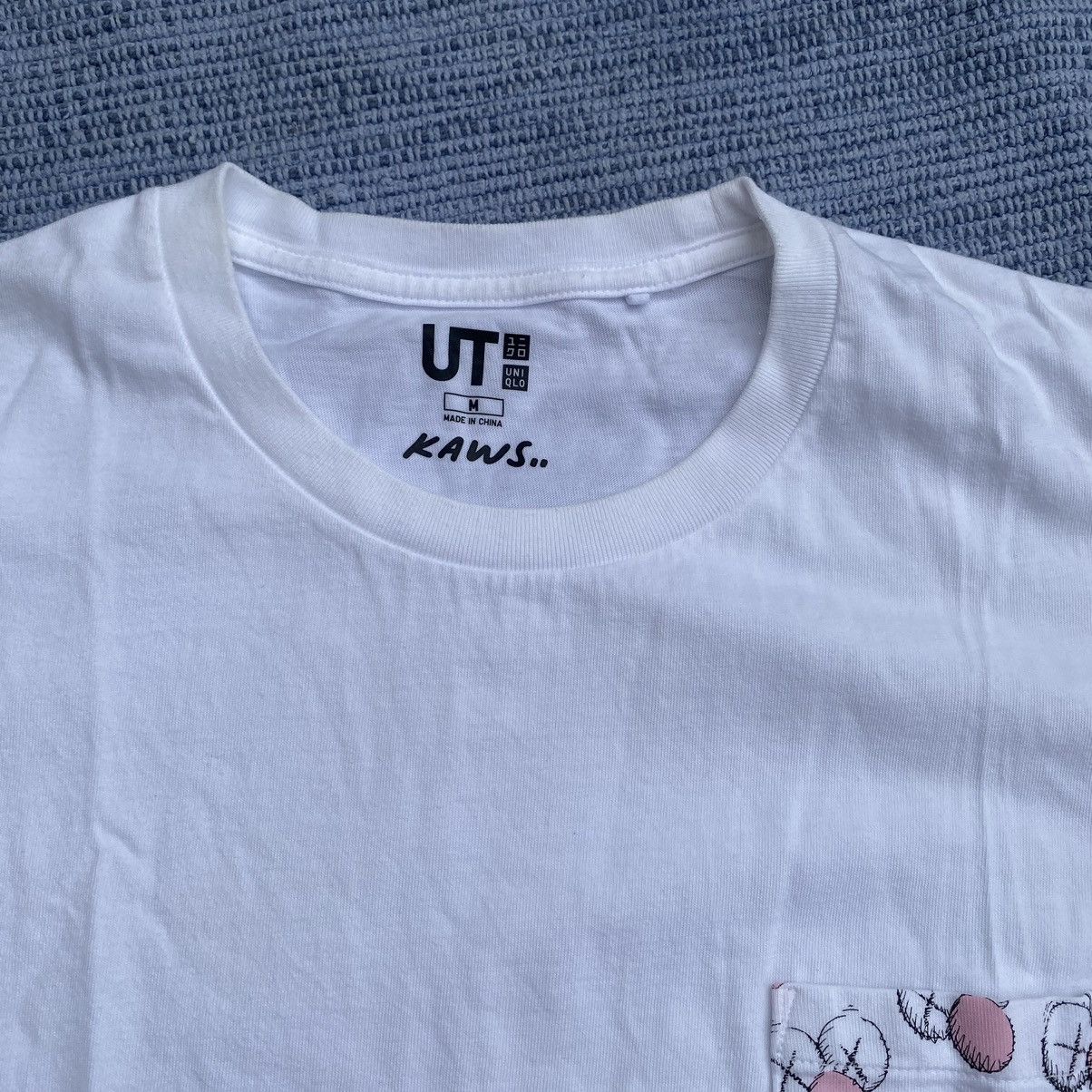 Kaws × Uniqlo pocket tee Size US M / EU 48-50 / 2 - 3 Thumbnail