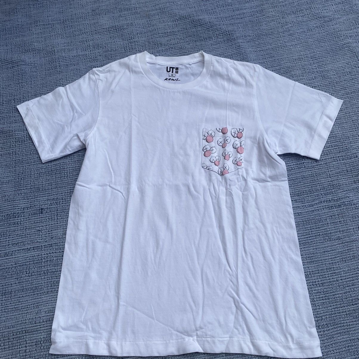 Kaws × Uniqlo pocket tee Size US M / EU 48-50 / 2 - 1 Thumbnail