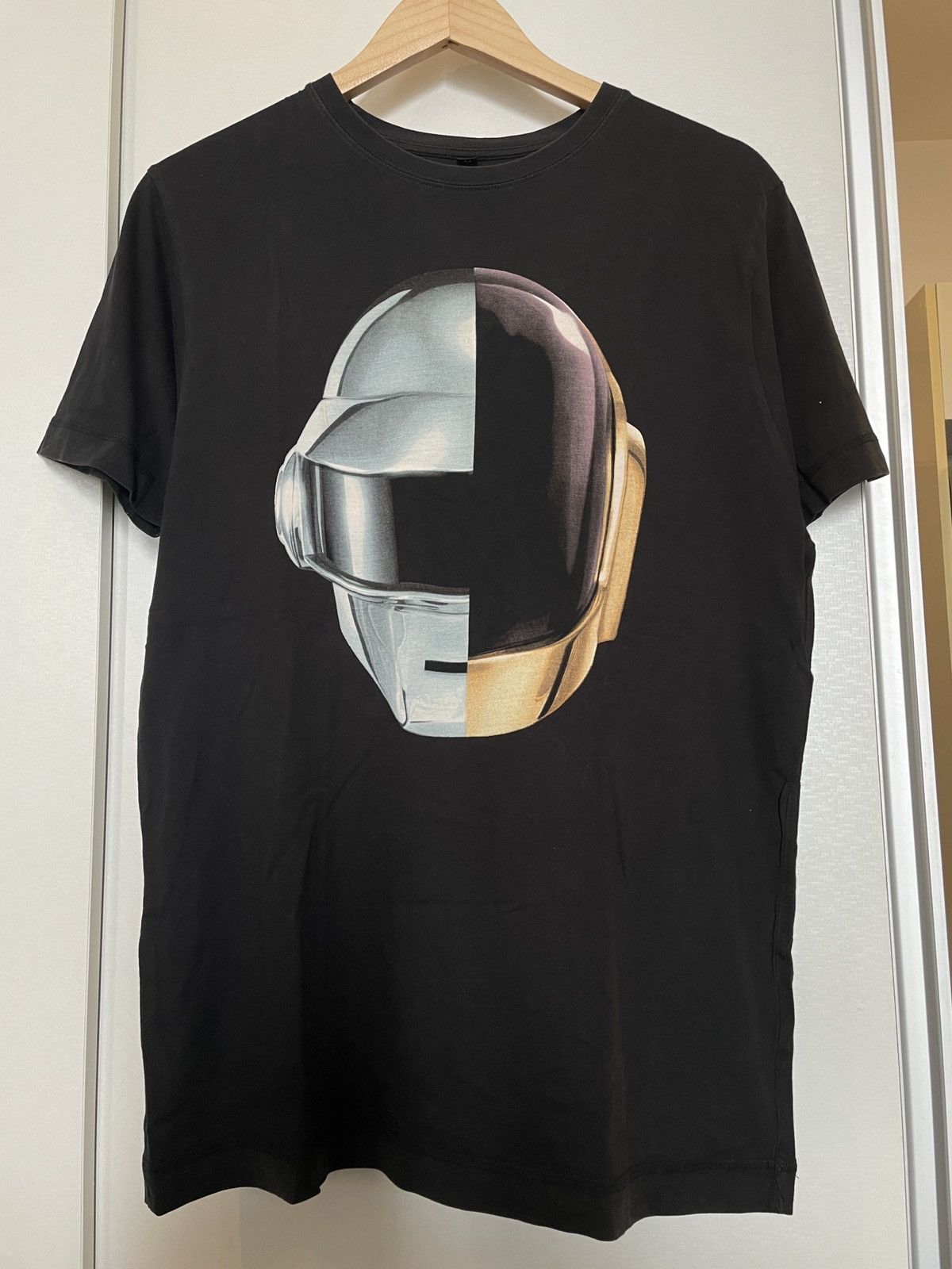 Band Tees Daft Punk Official Tshirt Size US M / EU 48-50 / 2 - 1 Thumbnail