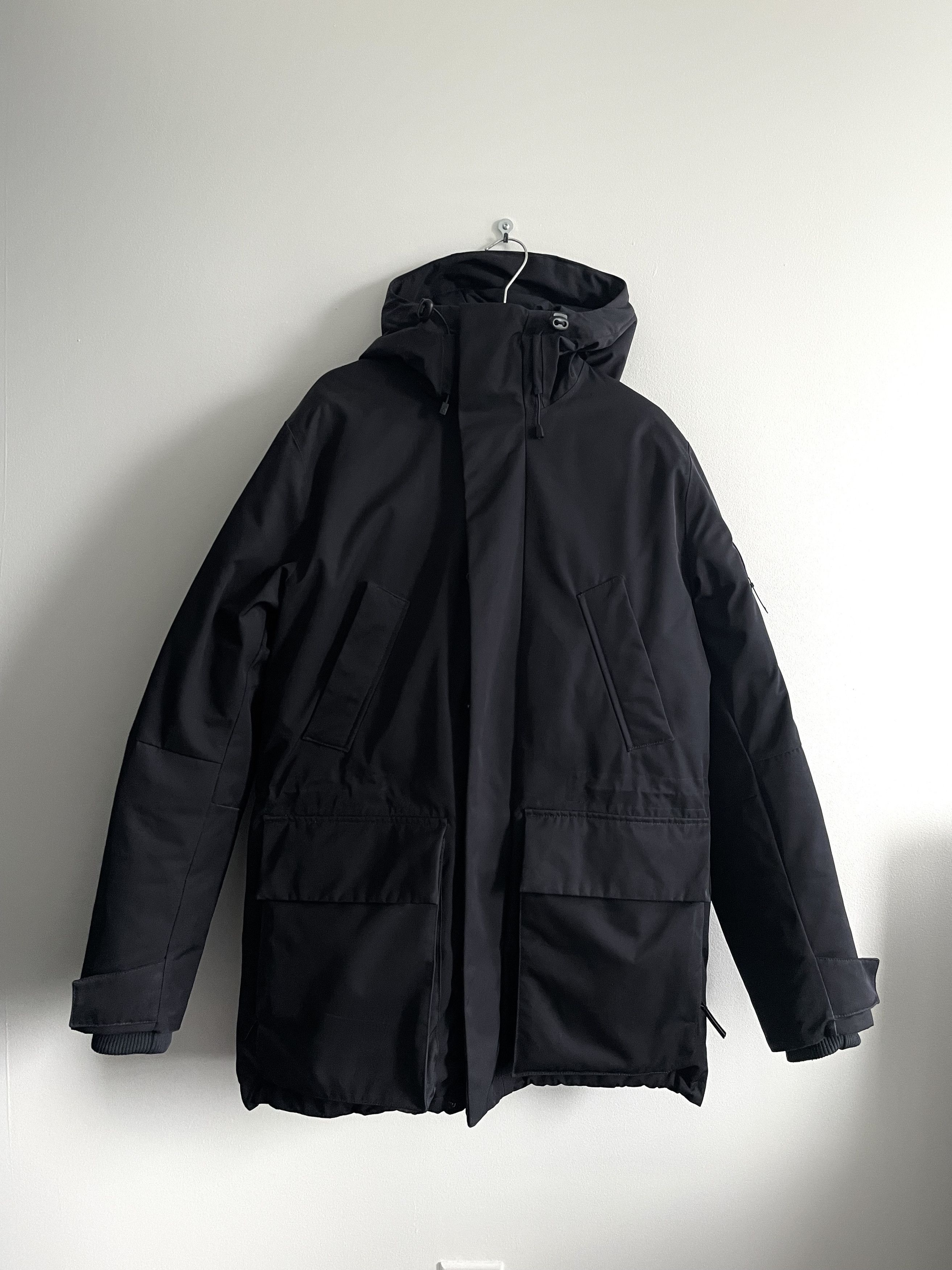 Peak Performance Ground Parka | Grailed