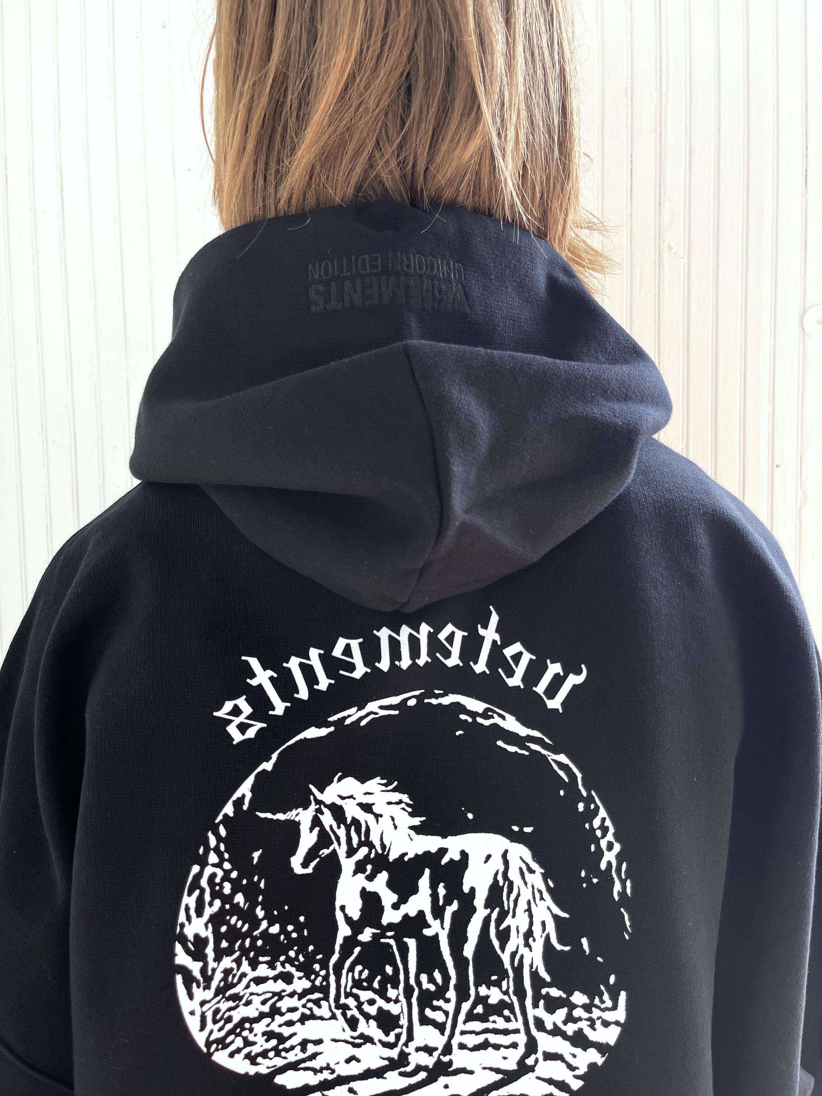 Vetements SS22 Unicorn Logo Hoodie NWT (L) Size US L / EU 52-54 / 3 - 20 Thumbnail