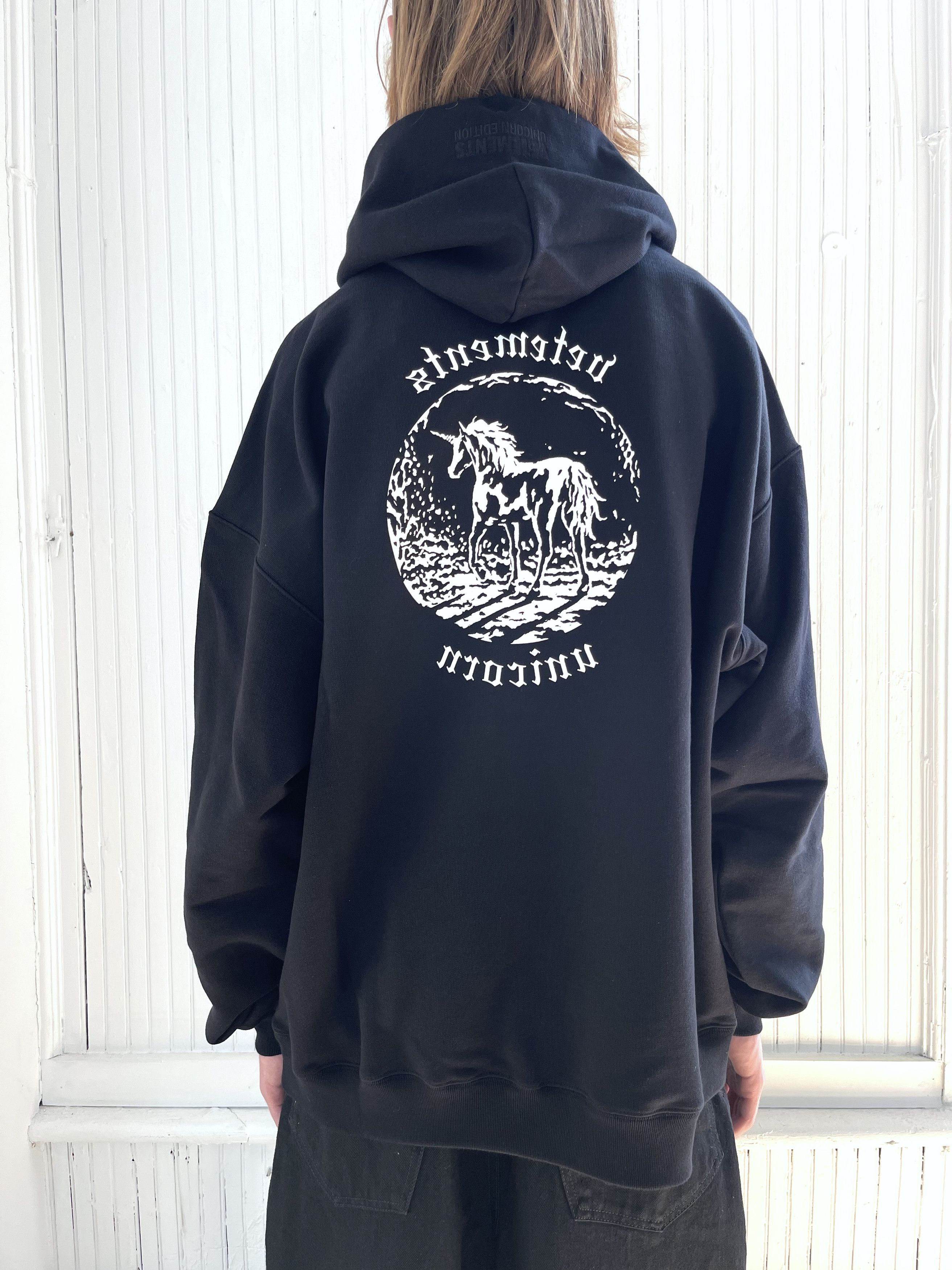 Vetements SS22 Unicorn Logo Hoodie NWT (L) Size US L / EU 52-54 / 3 - 19 Thumbnail