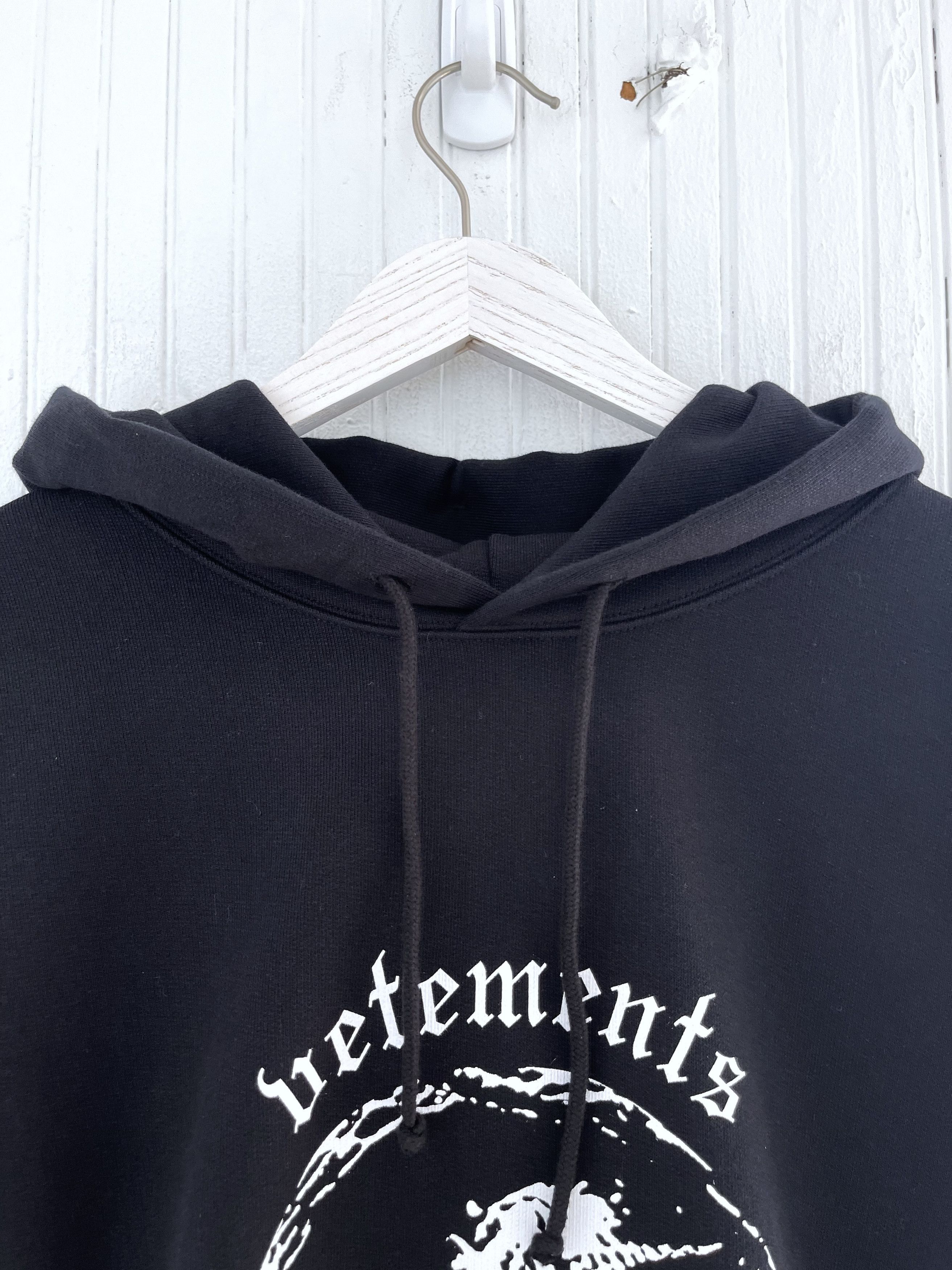 Vetements SS22 Unicorn Logo Hoodie NWT (L) Size US L / EU 52-54 / 3 - 6 Thumbnail