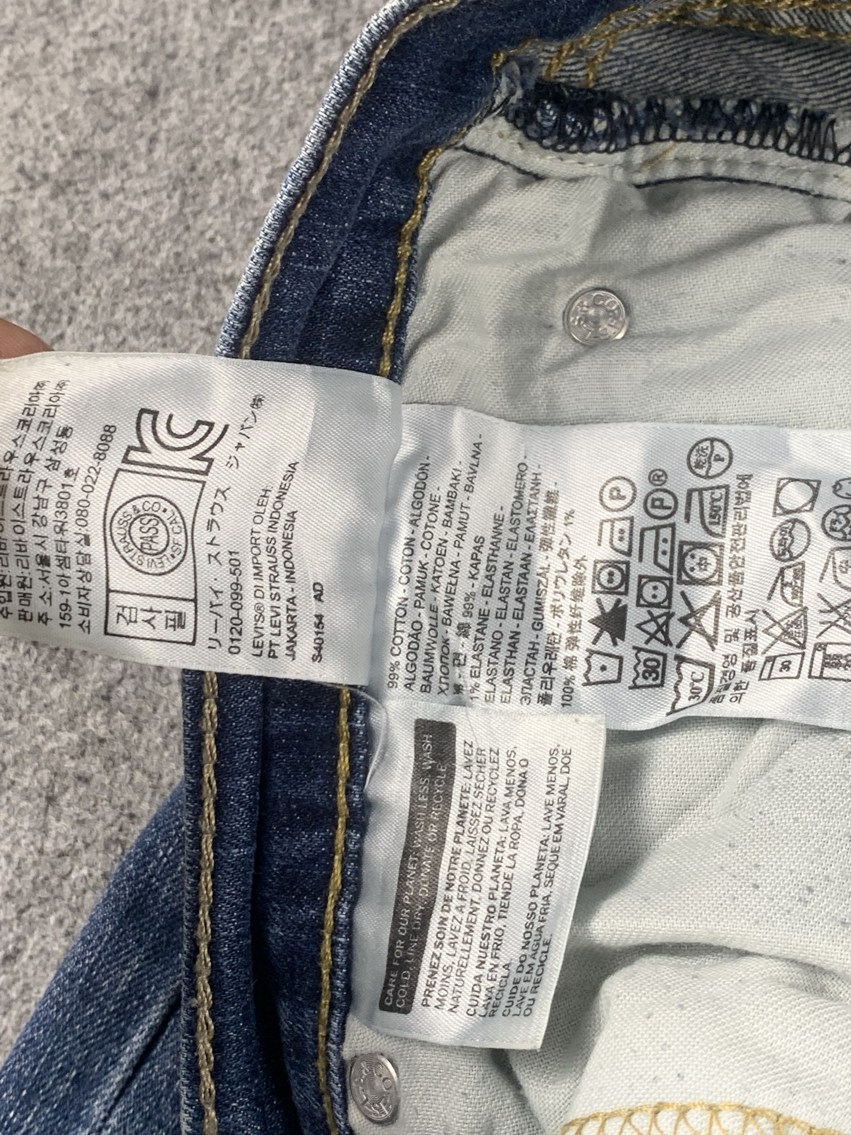 Levi's Vintage Levis 514 Faded Blue Jeans DP2058 Size US 36 / EU 52 - 13 Thumbnail