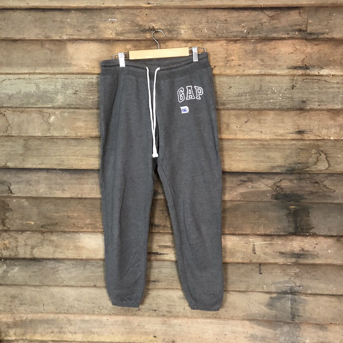 Gap Gap Grey vintage Joggers Pants #5886 Size 28" / US 6 / IT 42 - 1 Thumbnail