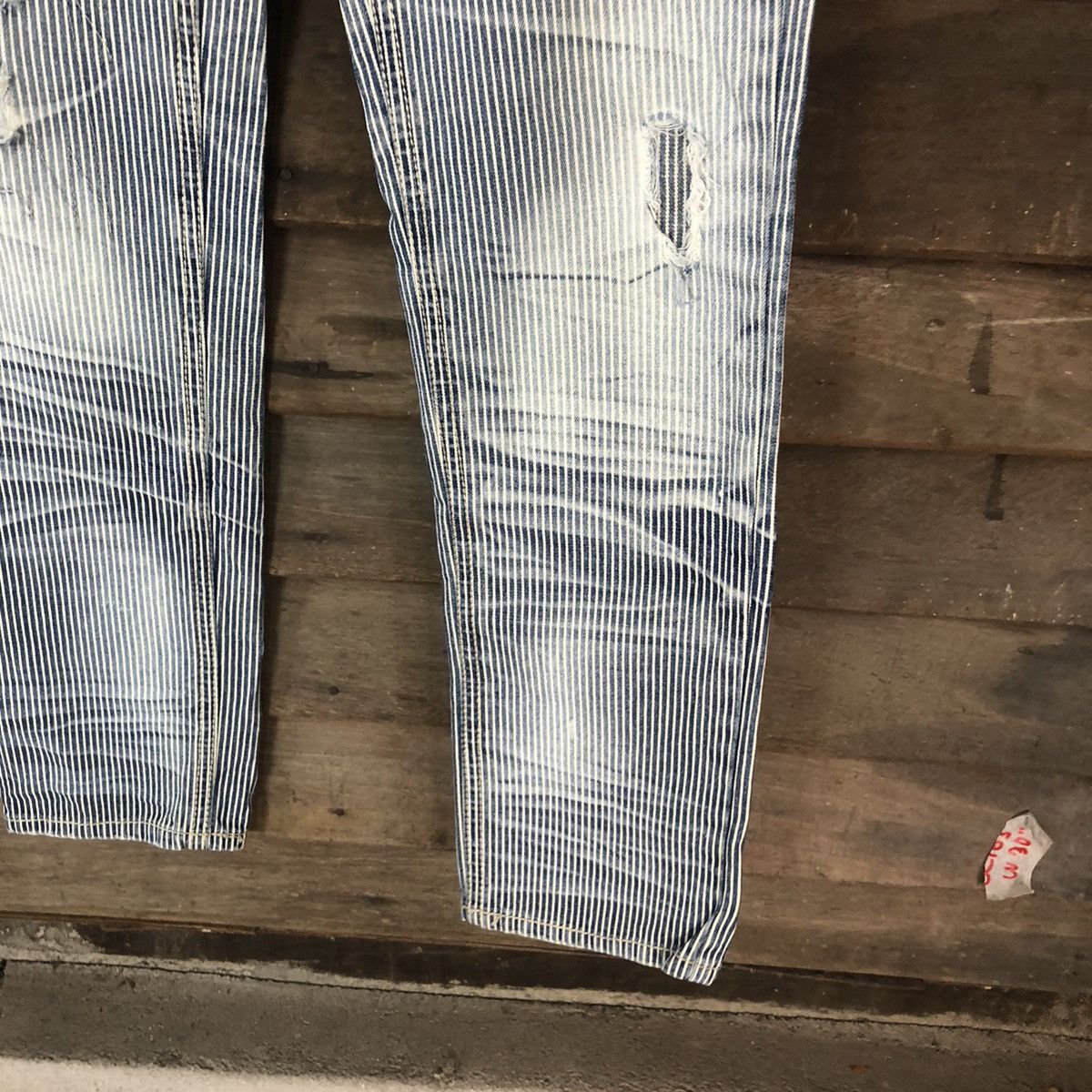 Japanese Brand Love Denim Blue stripe Distressed Denim Pants #5004 Size US 30 / EU 46 - 7 Thumbnail