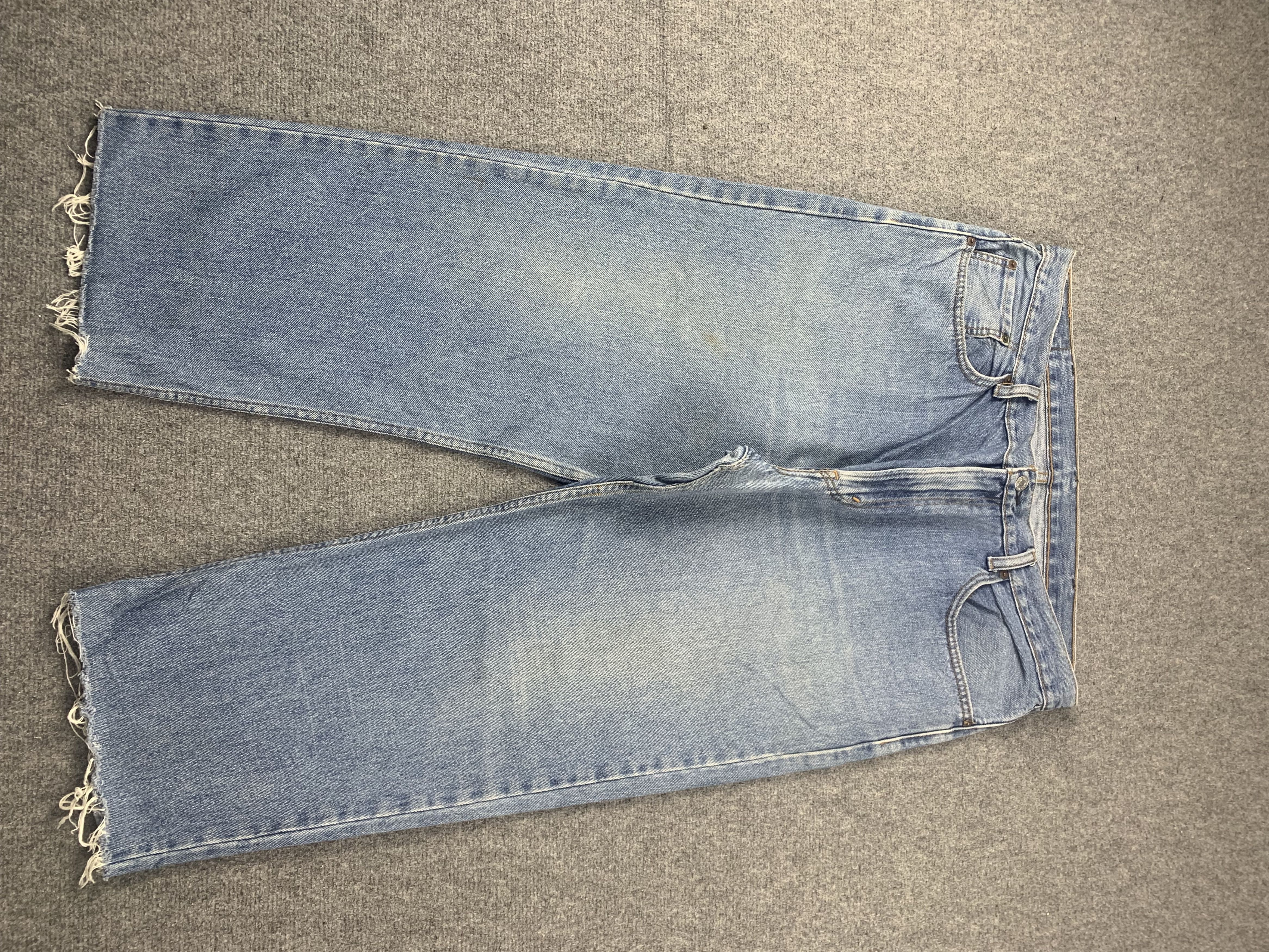 image of Levis 550 Faded Blue Jeans in Blue Denim, Men's (Size 38)