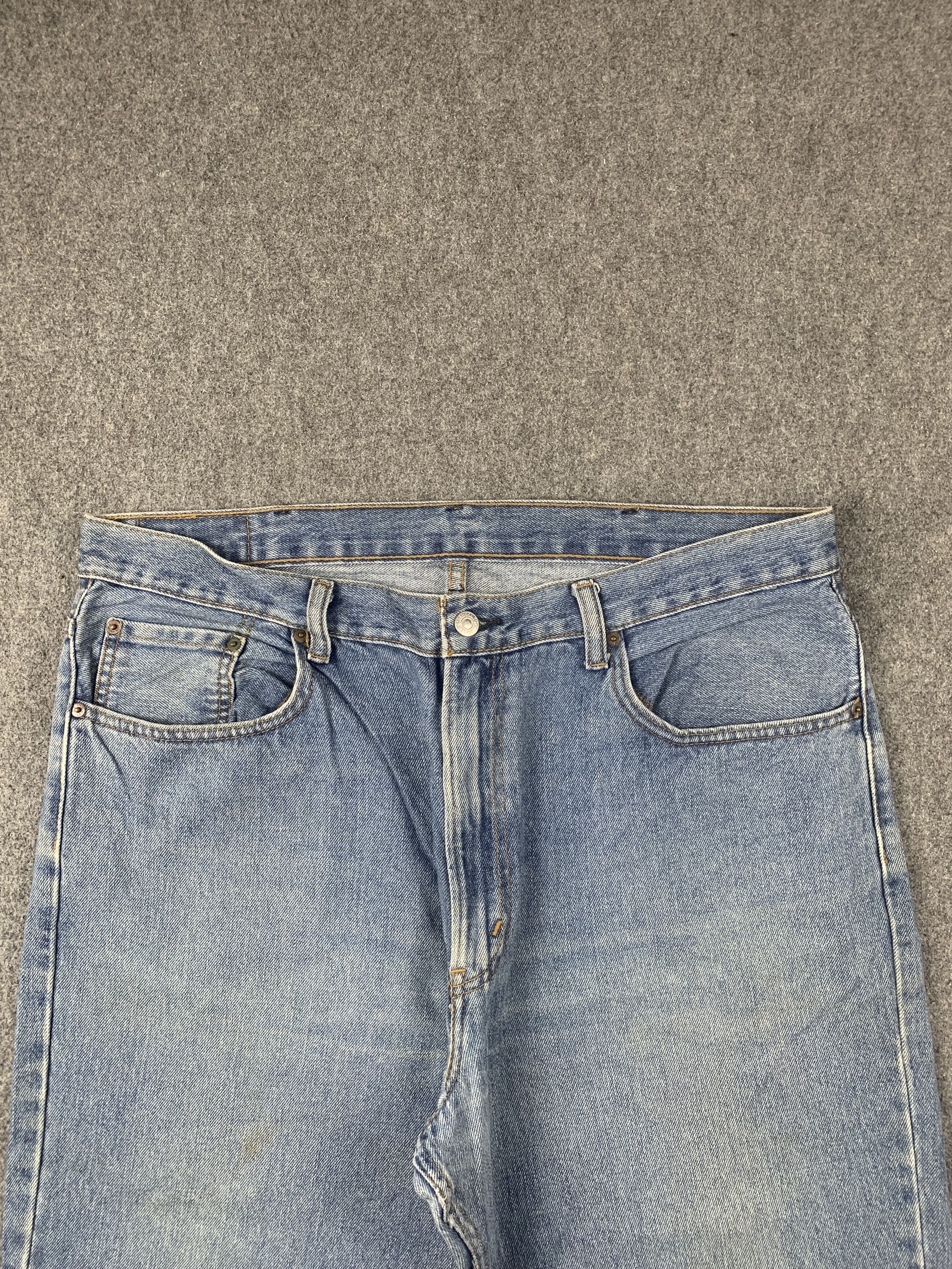 Levi's Vintage Levis 550 Faded Blue Jeans DP2063 Size US 38 / EU 54 - 2 Thumbnail