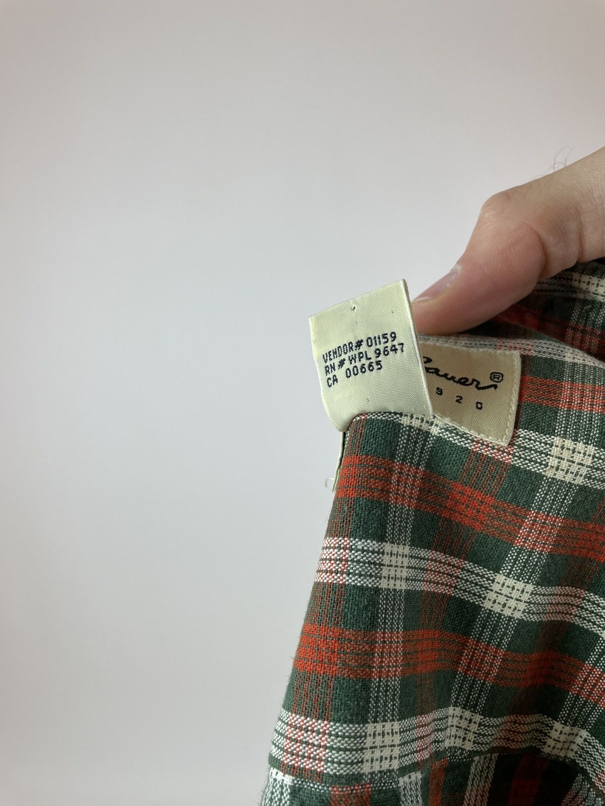 Eddie Bauer × Vintage Eddie Bauer vintage Plaid shirt long sleeve Men’s size L Size US L / EU 52-54 / 3 - 8 Thumbnail