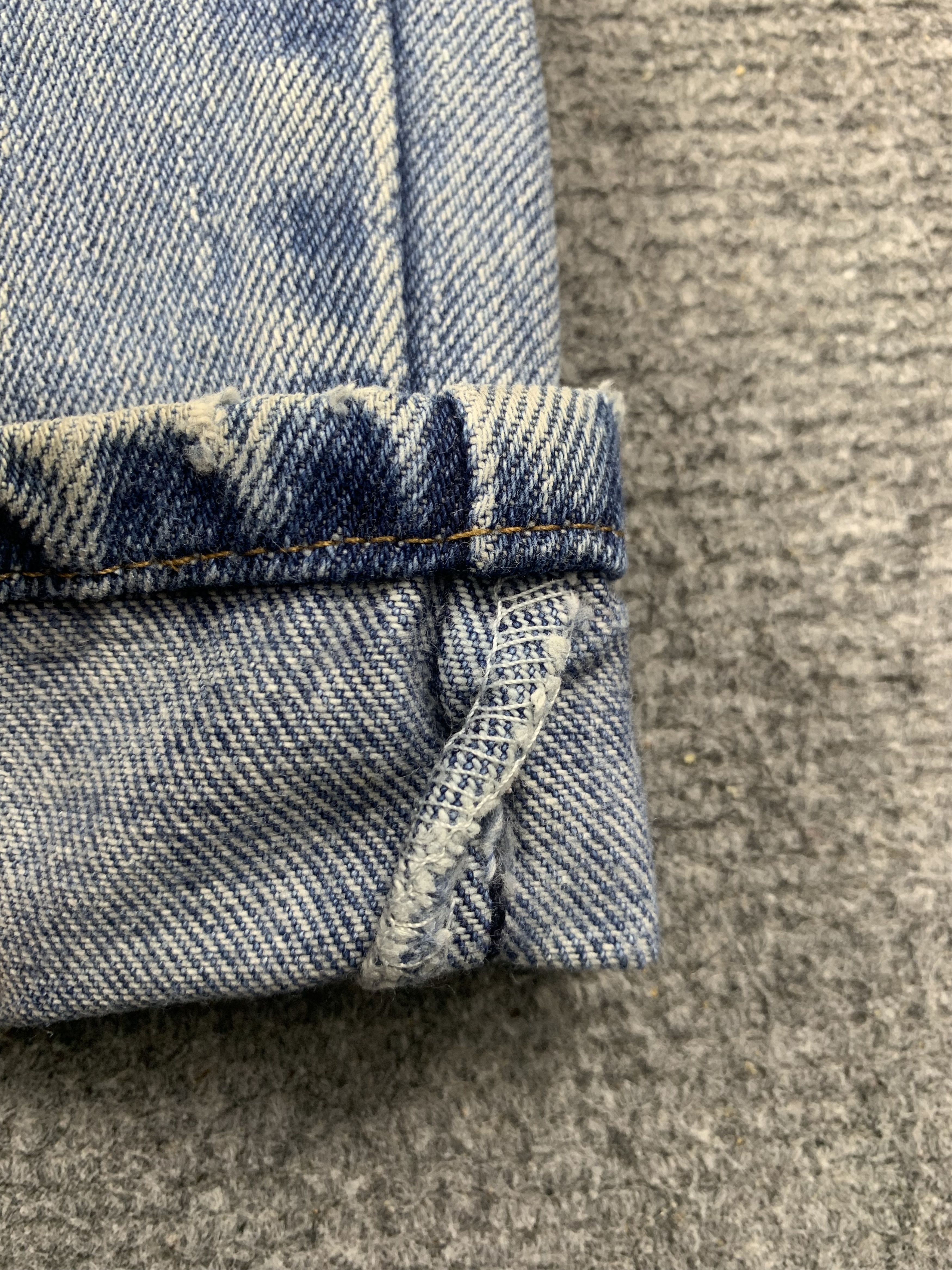 Levi's × Vintage Vintage Levis 560 Light Wash Jeans DP2069 Size US 33 - 9 Thumbnail