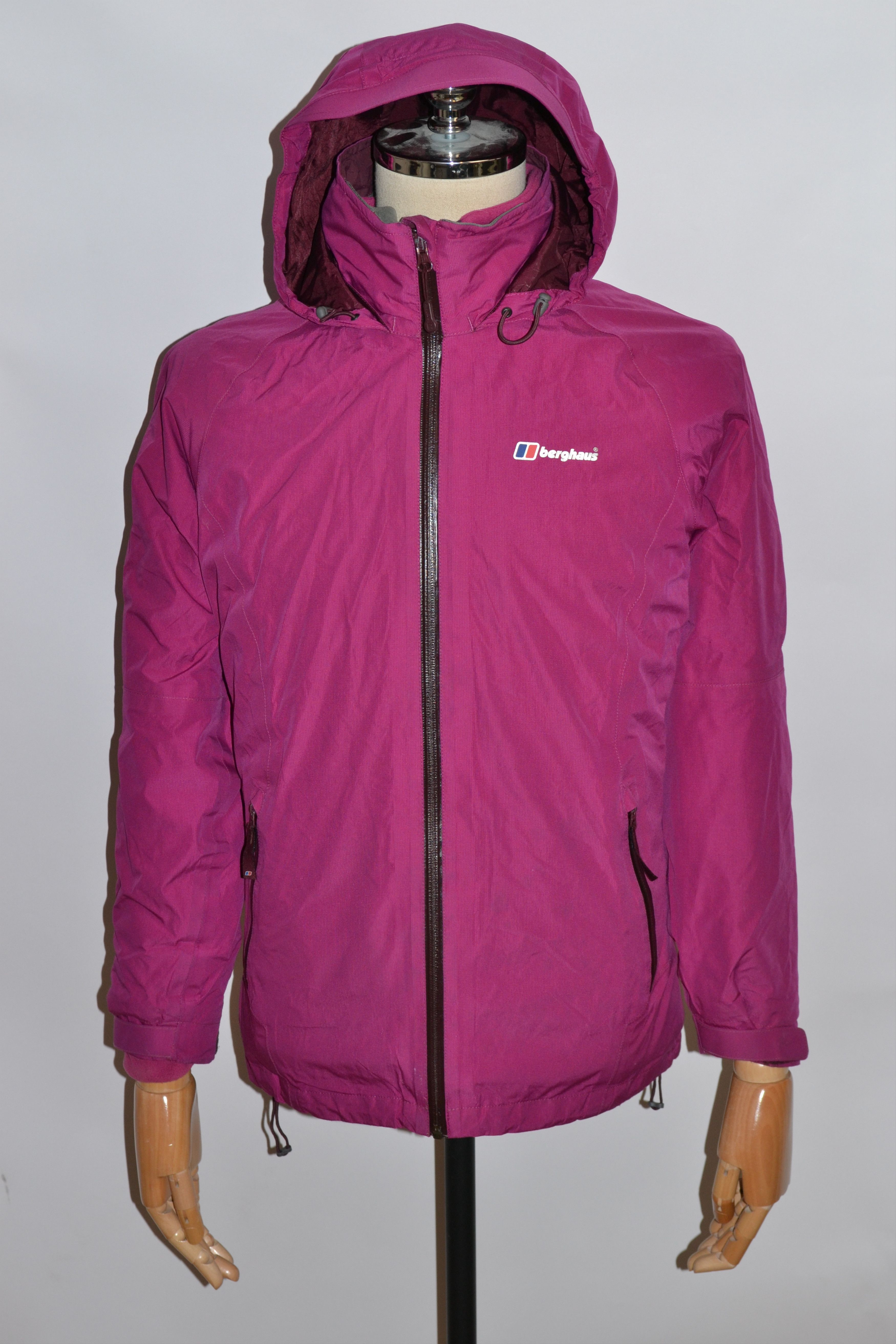 Berghaus Women's BERGHAUS Gore-Tex Jacket Size 12 Size US L / EU 52-54 / 3 - 2 Thumbnail