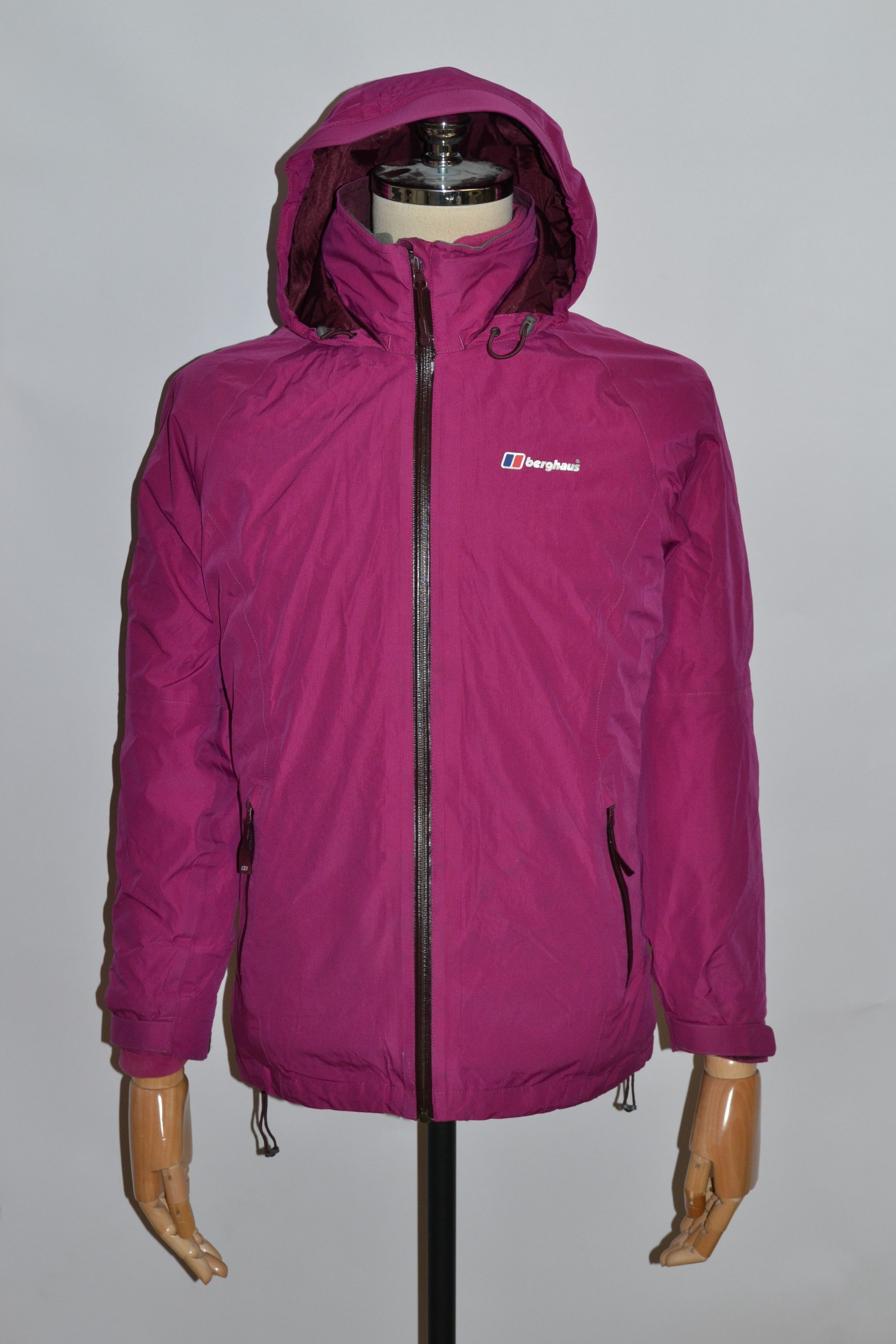 Berghaus Women's BERGHAUS Gore-Tex Jacket Size 12 Size US L / EU 52-54 / 3 - 1 Thumbnail