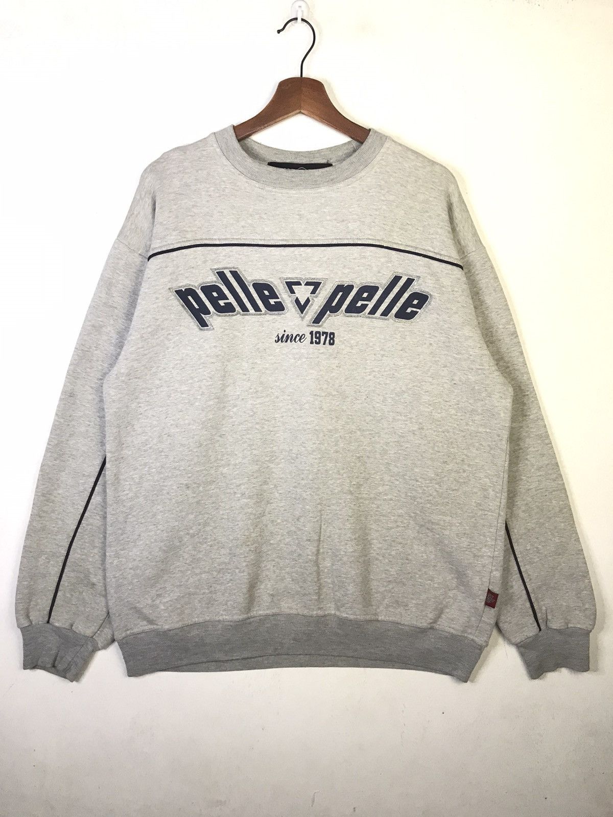 Marc Buchanan × Pelle Pelle × Vintage y2k Pelle Pelle Marc Buchanan Spellout Sweatshirt Size US XXL / EU 58 / 5 - 2 Thumbnail