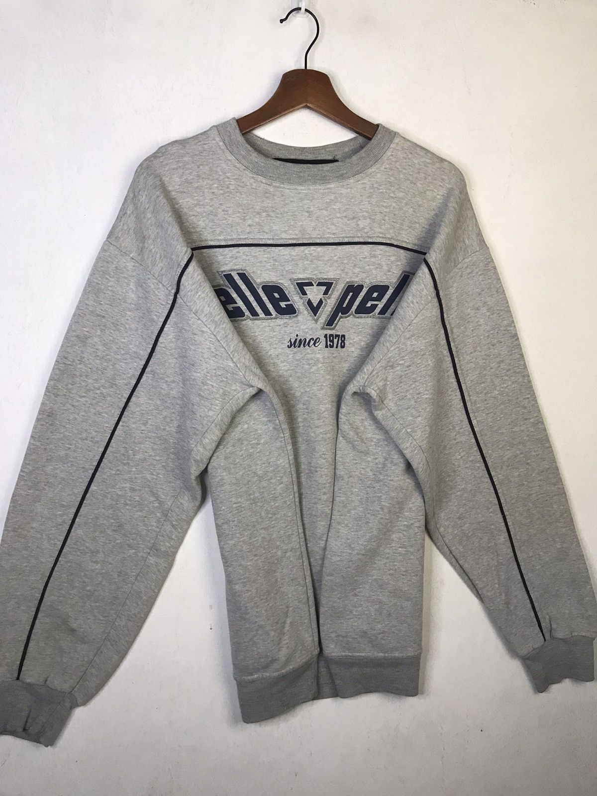 Marc Buchanan × Pelle Pelle × Vintage y2k Pelle Pelle Marc Buchanan Spellout Sweatshirt Size US XXL / EU 58 / 5 - 5 Thumbnail
