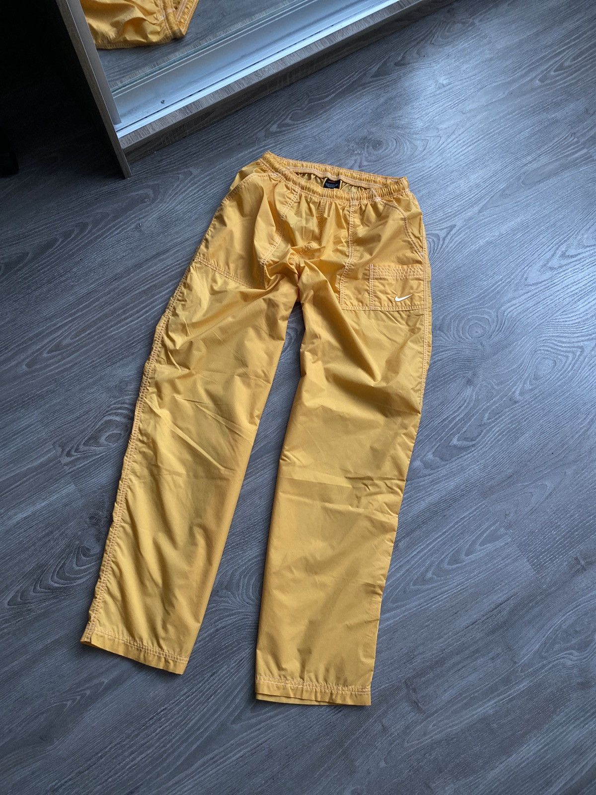 Nike × Vintage Vintage 90s Nike Nylon pants Size US 33 - 2 Thumbnail