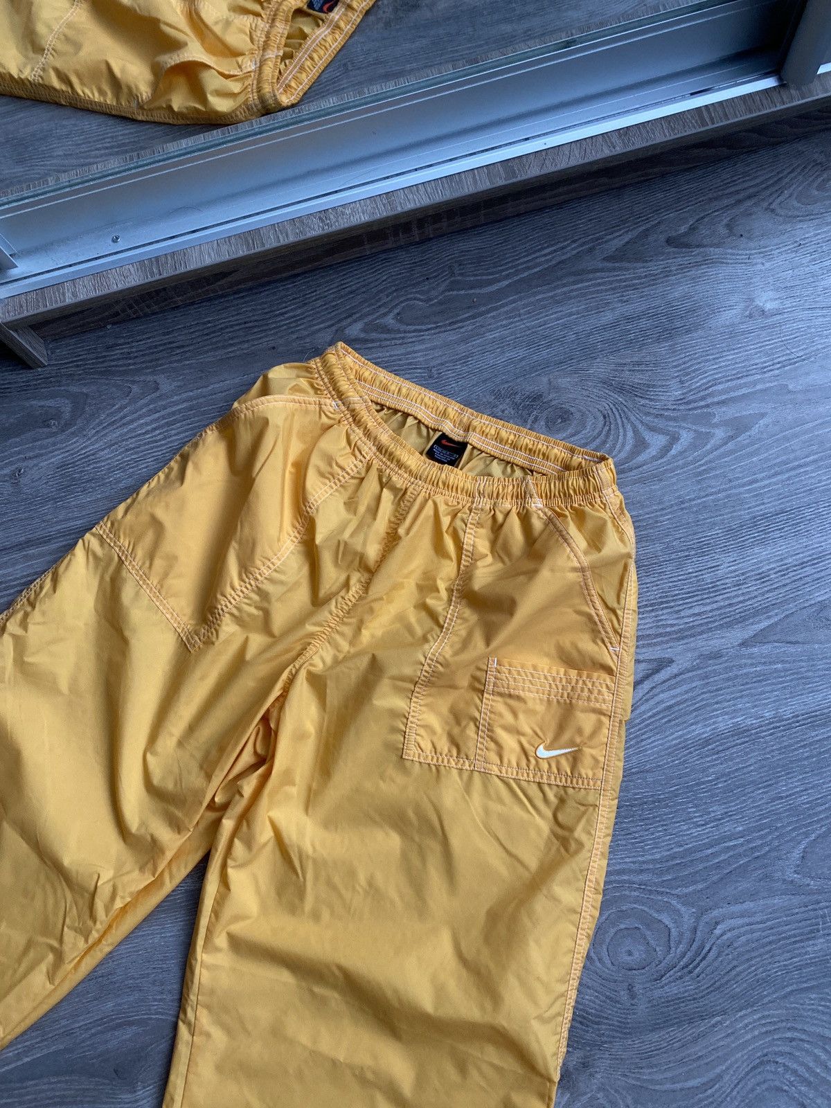 Nike × Vintage Vintage 90s Nike Nylon pants Size US 33 - 1 Thumbnail