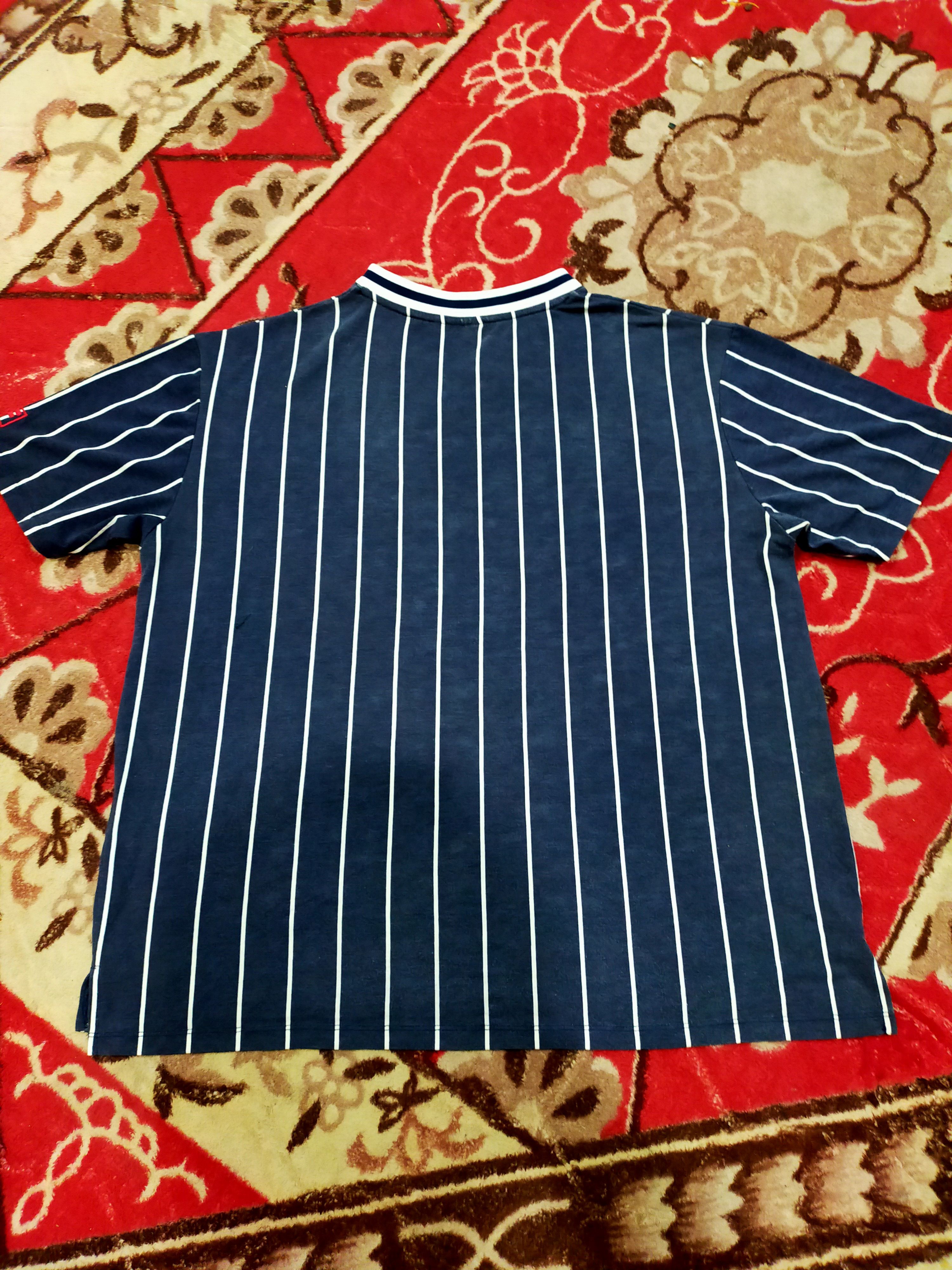 Fila × Vintage Vintage Fila Big Logo V-neck Stripes tee Size US L / EU 52-54 / 3 - 2 Thumbnail
