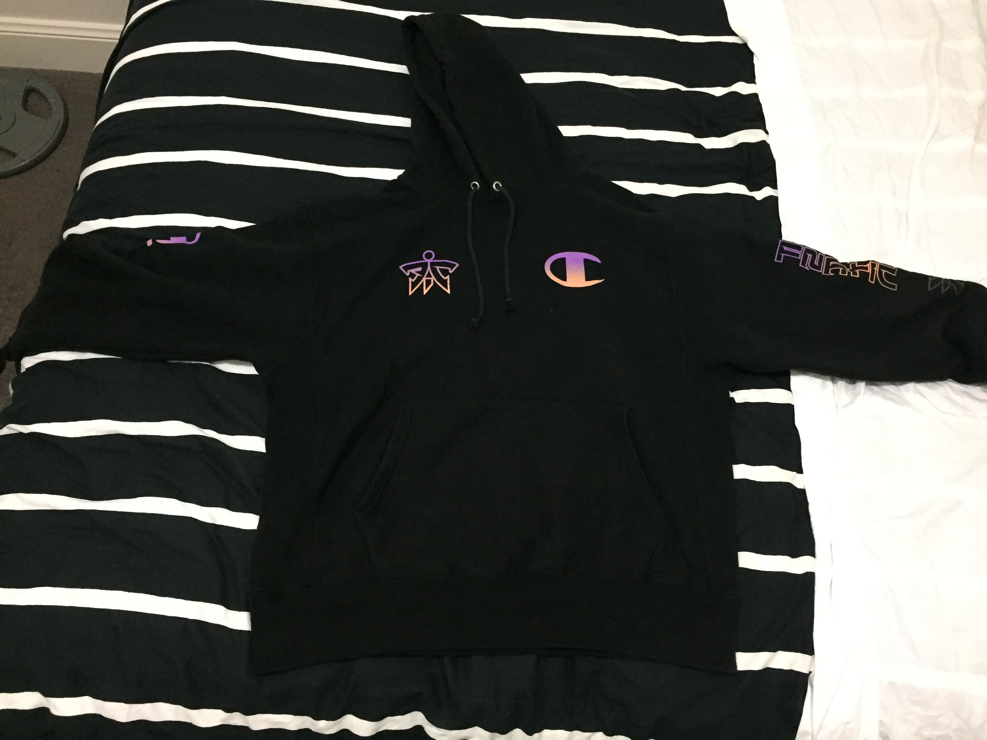 Champion FNATIC X CHAMPION WORLDS 2018 ANTHOLOGY HOODIE BLACK Grailed
