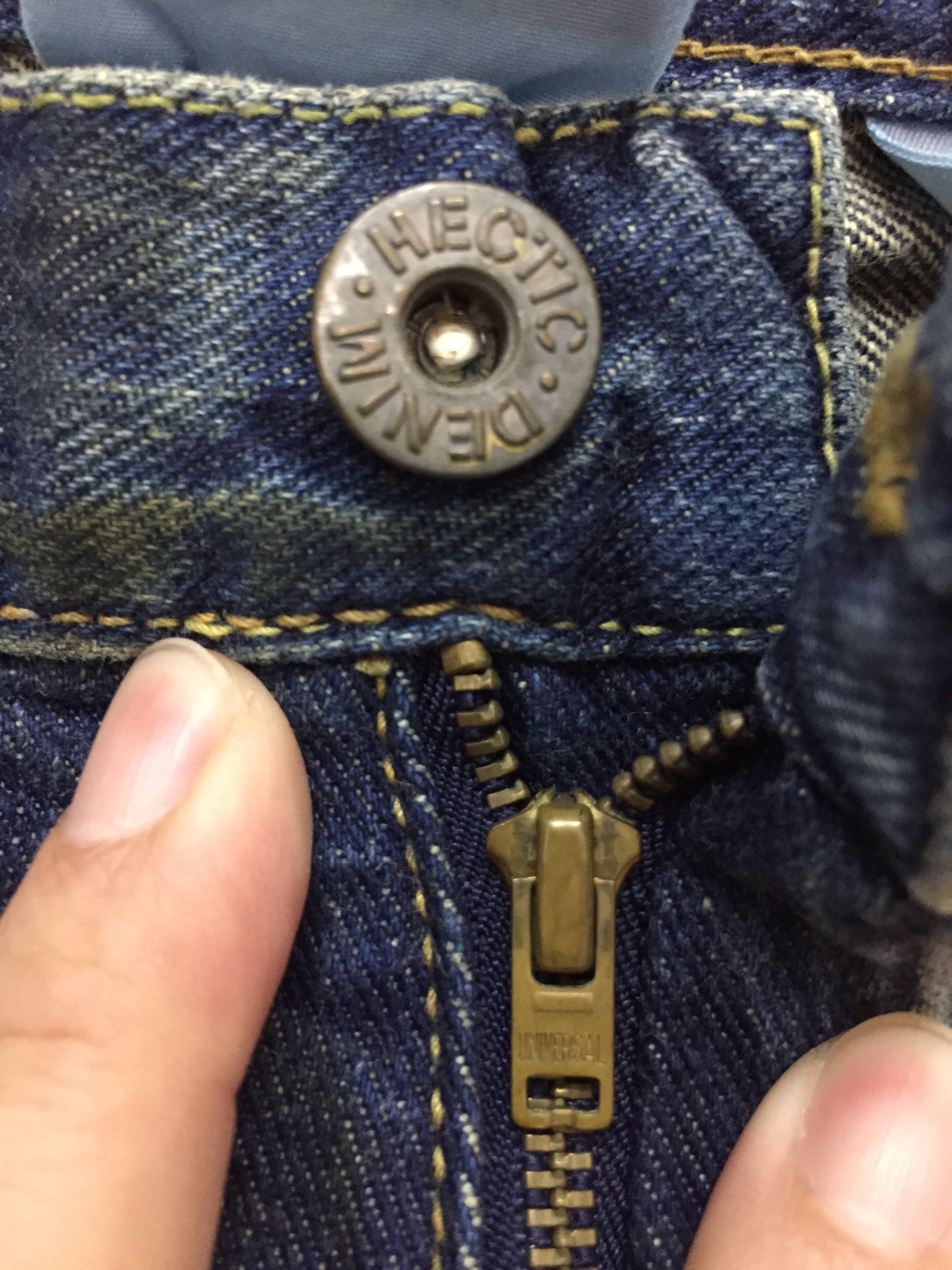 MasterPiece 90's Masterpiece Mad Hectic distressed wash denim Size US 33 - 7 Thumbnail