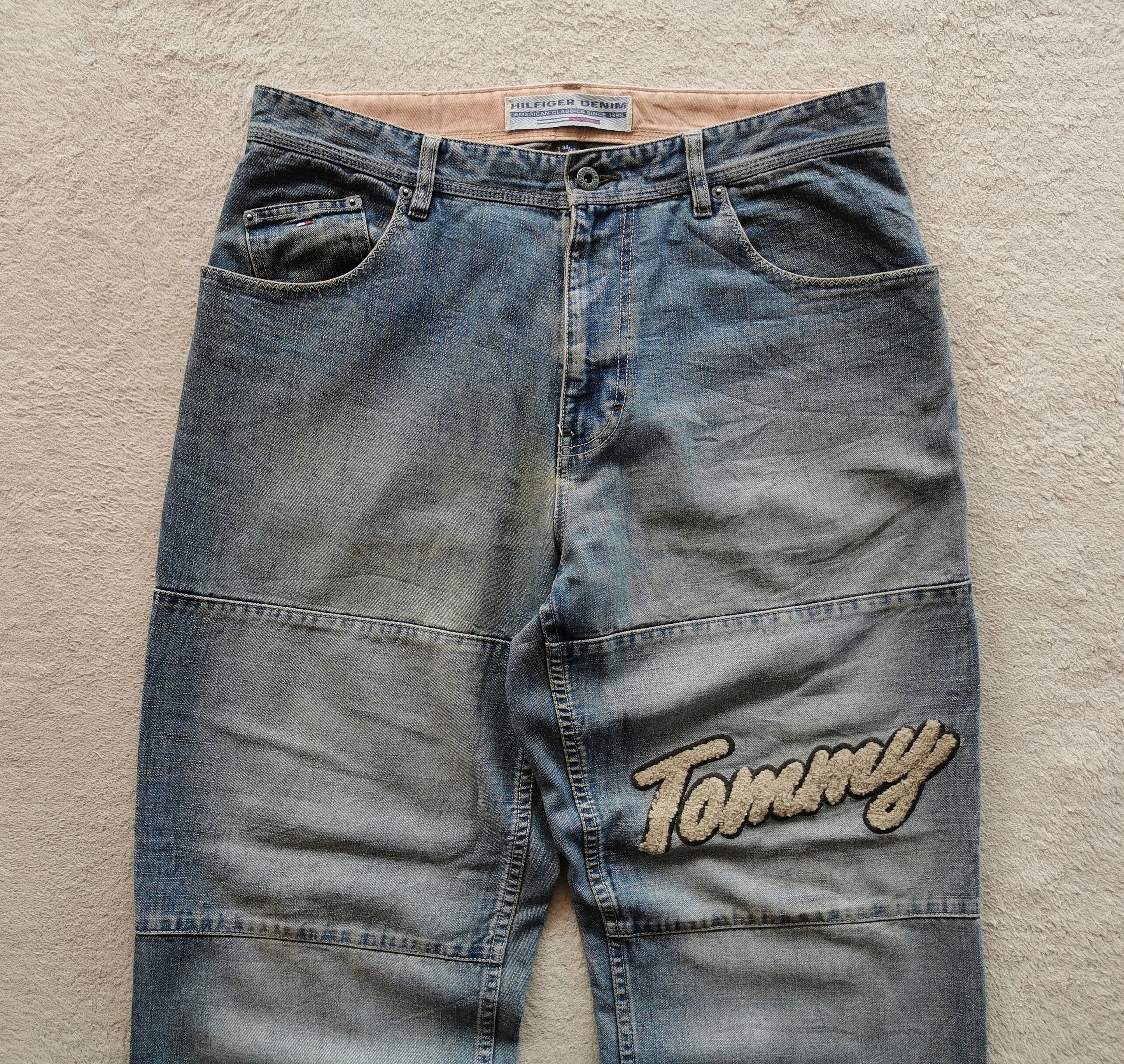 Tommy Hilfiger Vintage Tommy Hilfiger Denim Jeans Baggy like jnco Size US 34 / EU 50 - 1 Thumbnail