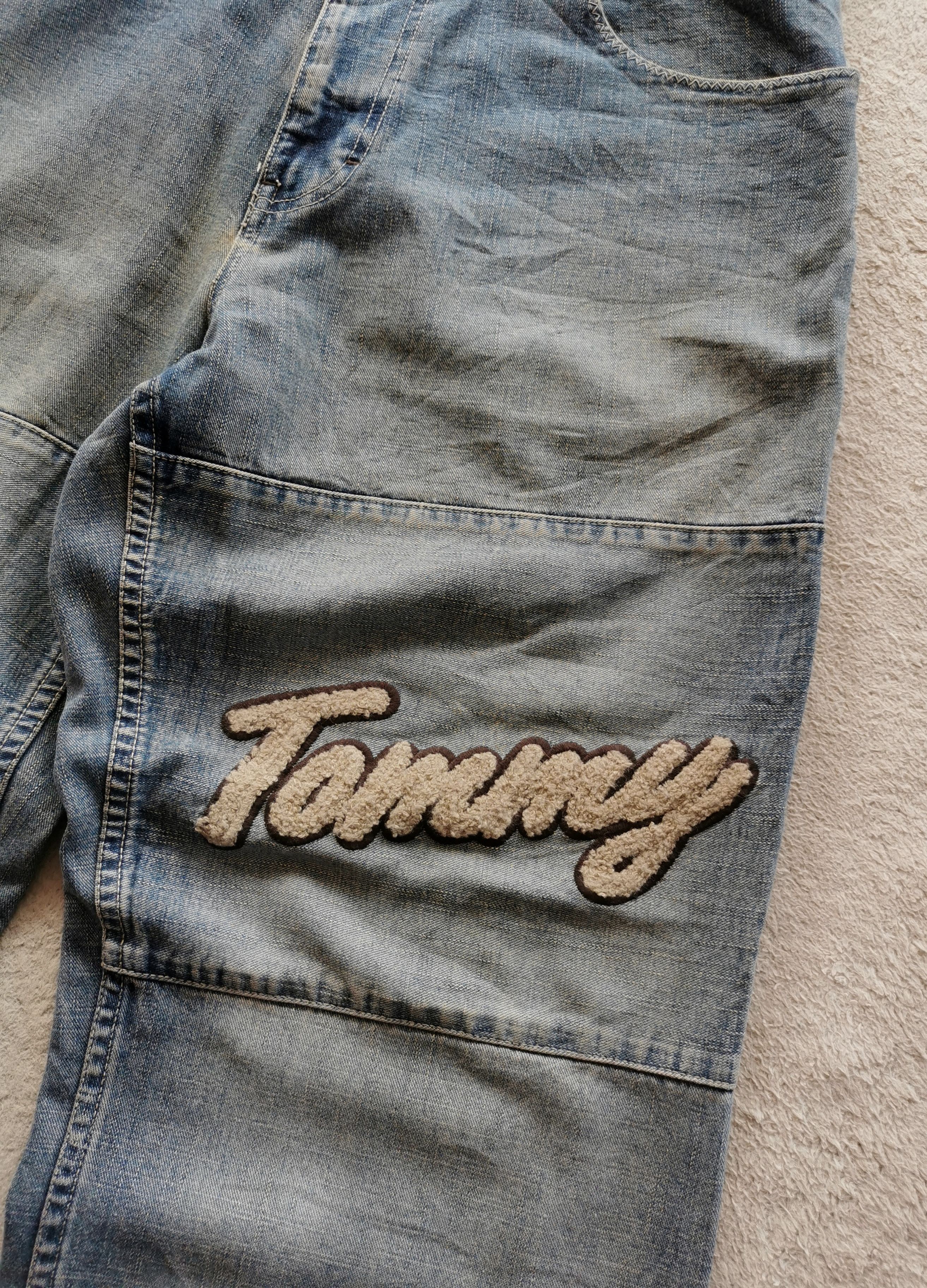Tommy Hilfiger Vintage Tommy Hilfiger Denim Jeans Baggy like jnco Size US 34 / EU 50 - 2 Thumbnail