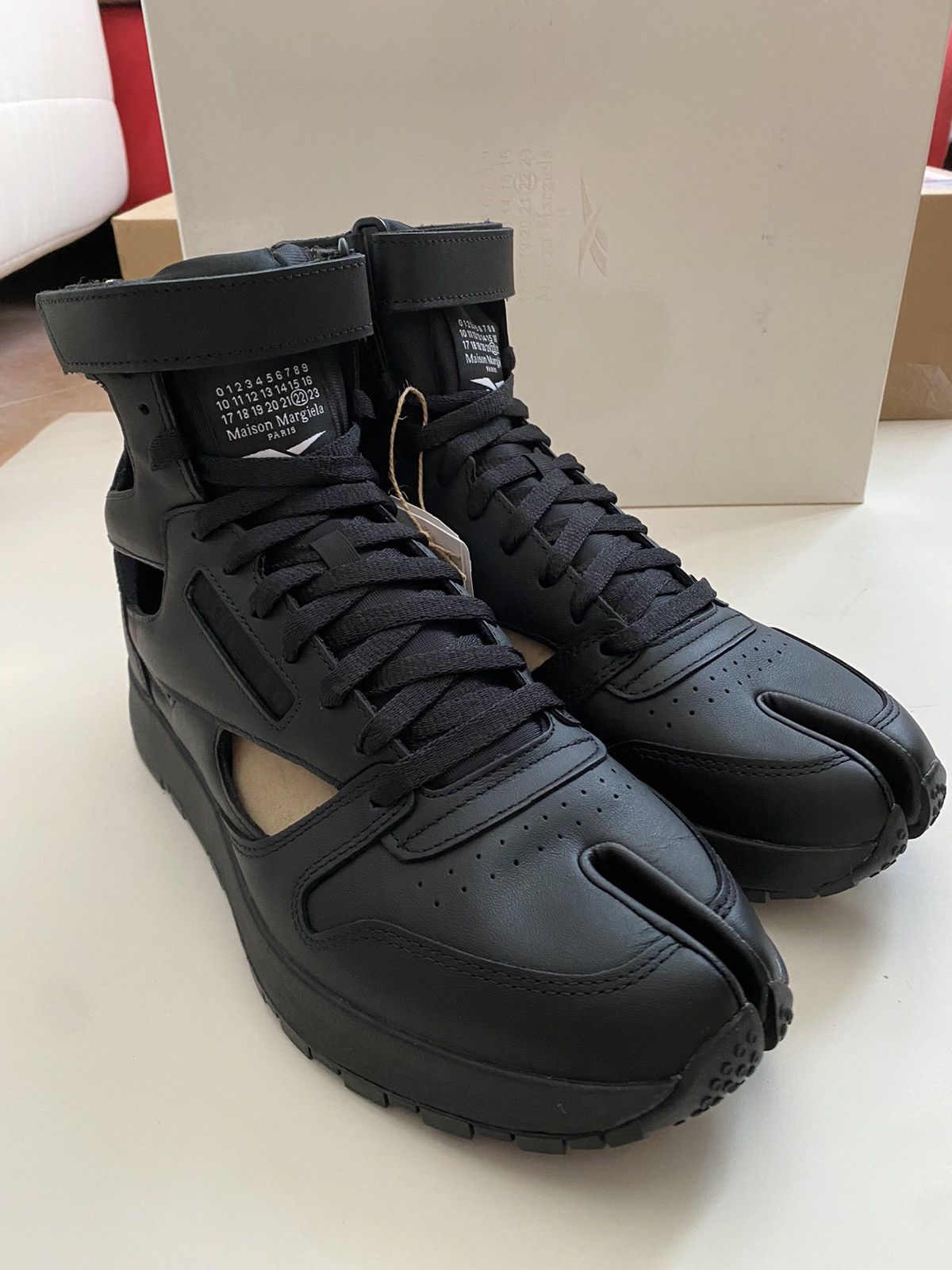 Maison Margiela x Reebok tabi project CL GL