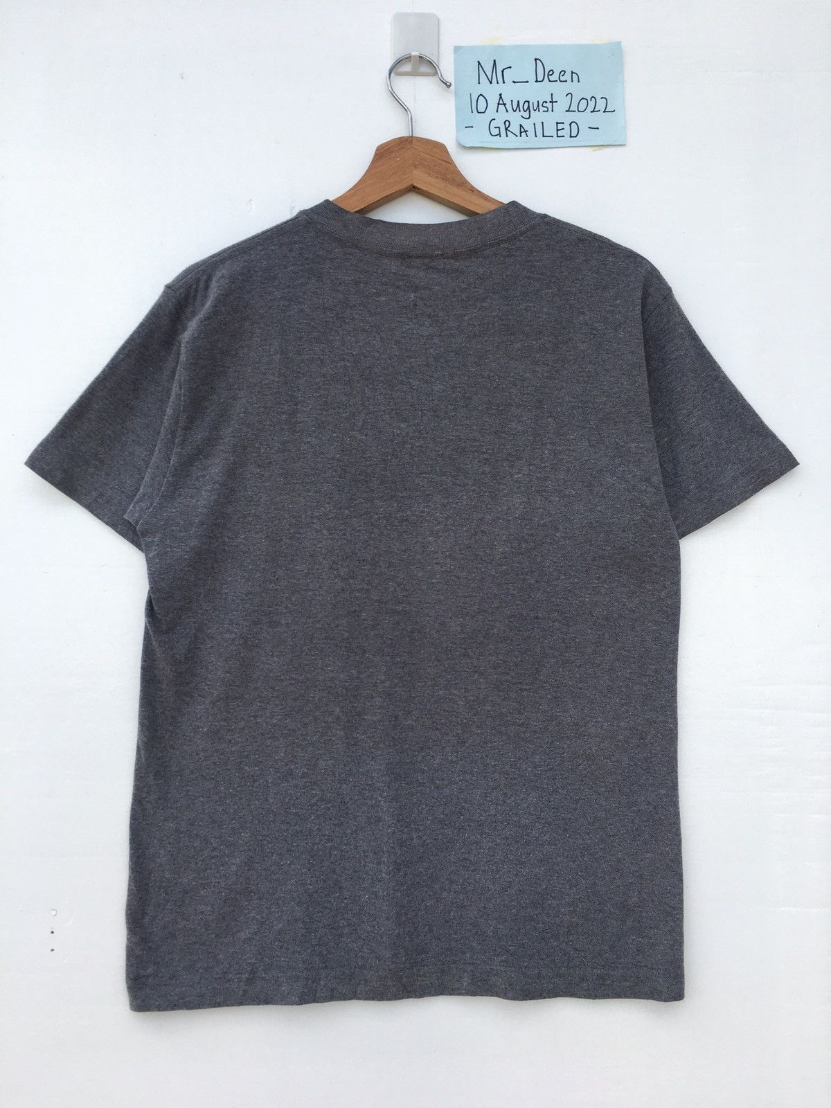 Michael Jackson Rare Vintage 2009 Michael Jackson This Is It Tshirt Size US S / EU 44-46 / 1 - 11 Thumbnail