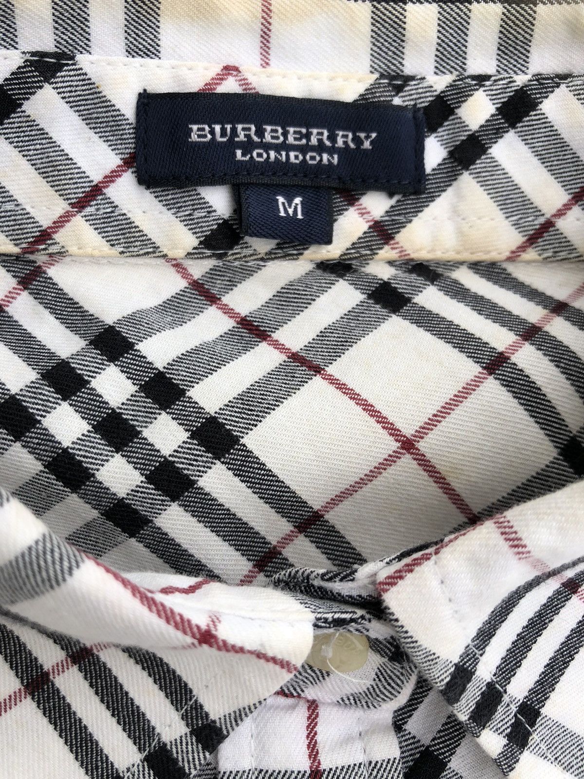 Burberry Vintage Burberry London Nova Check Plaid Button Shirts Size US M / EU 48-50 / 2 - 11 Thumbnail