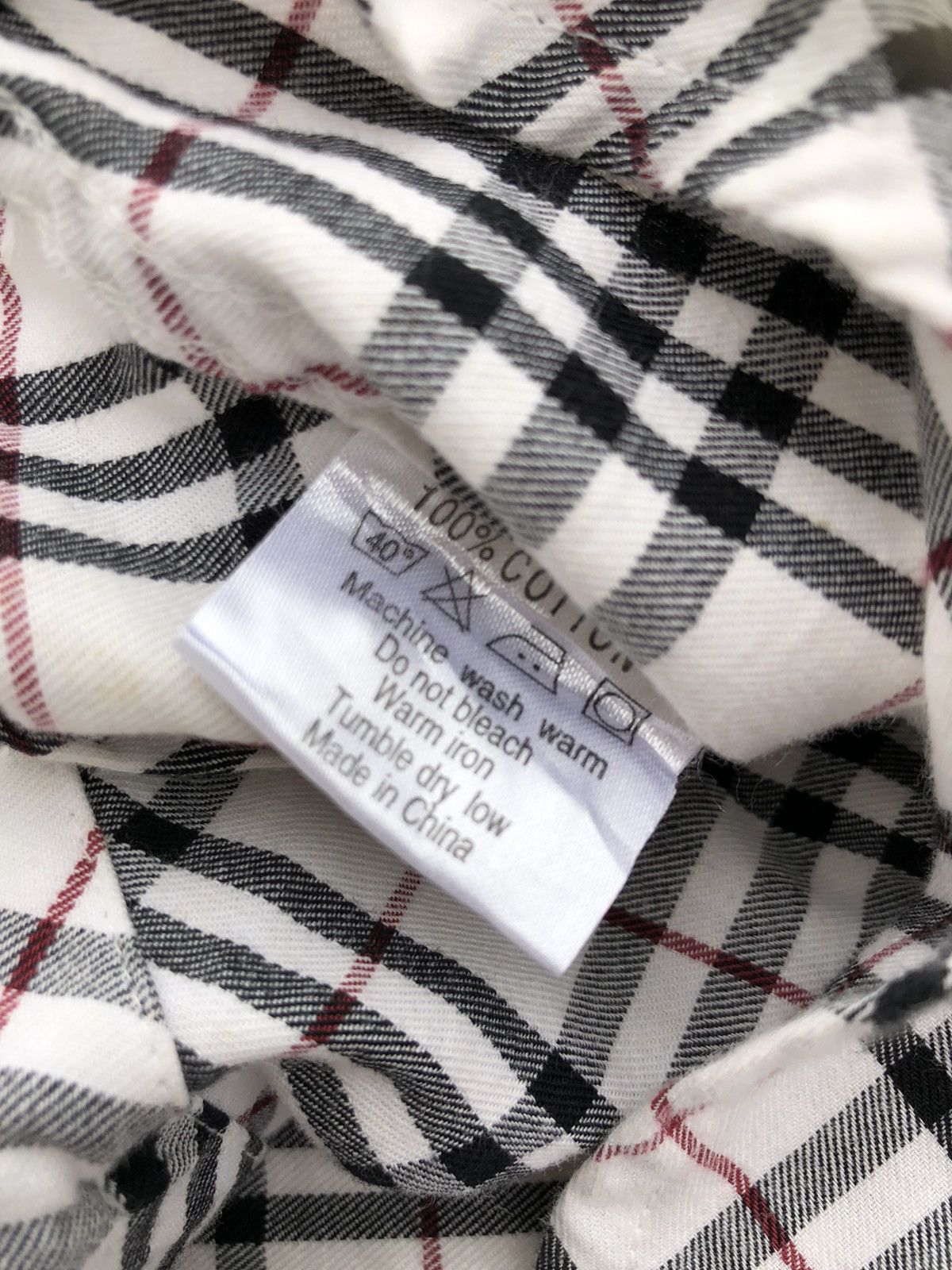 Burberry Vintage Burberry London Nova Check Plaid Button Shirts Size US M / EU 48-50 / 2 - 13 Thumbnail