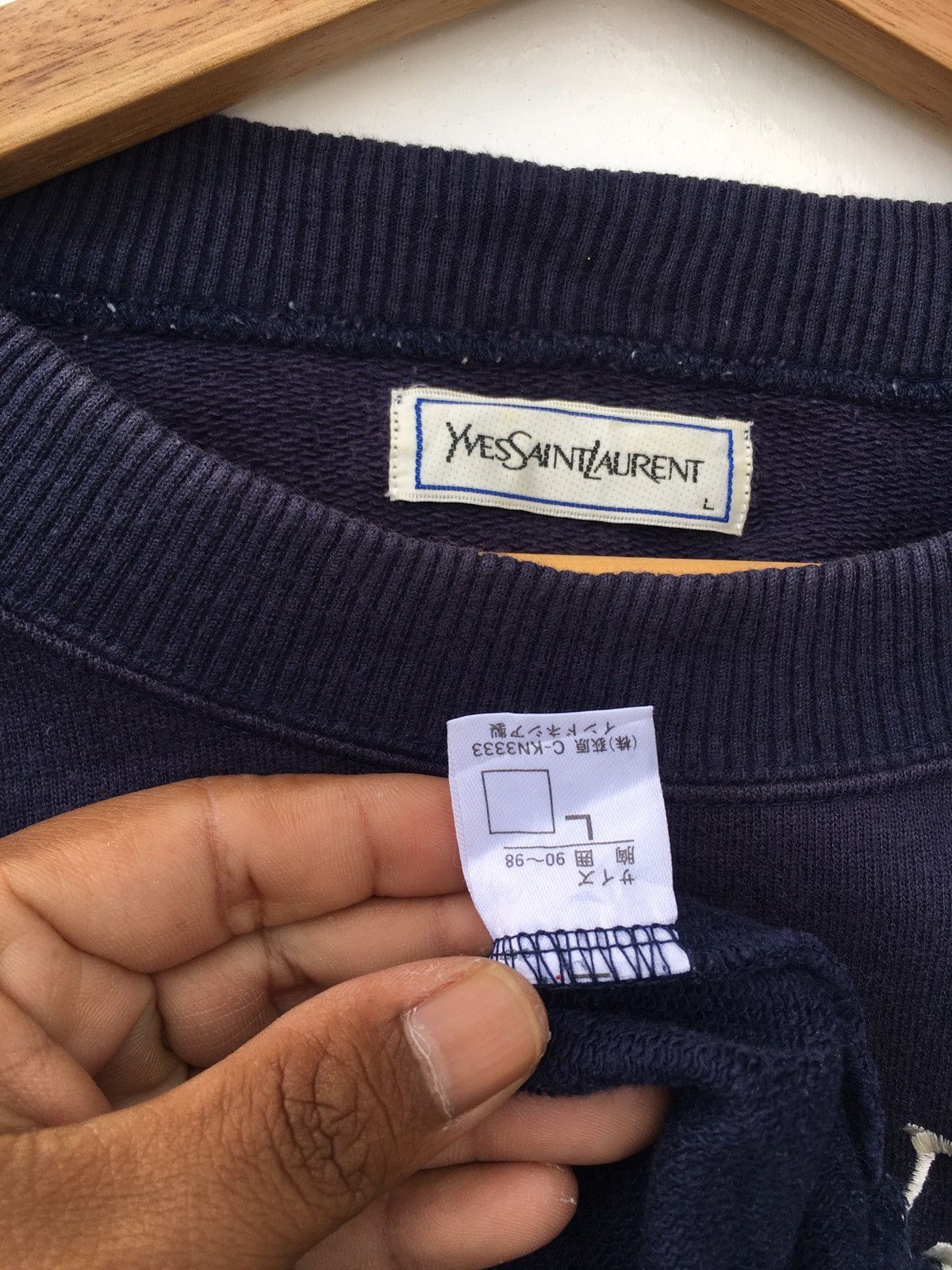 Yves Saint Laurent Vintage Yves Saint Laurent YSL Spellout Sweatshirt Size US L / EU 52-54 / 3 - 13 Thumbnail