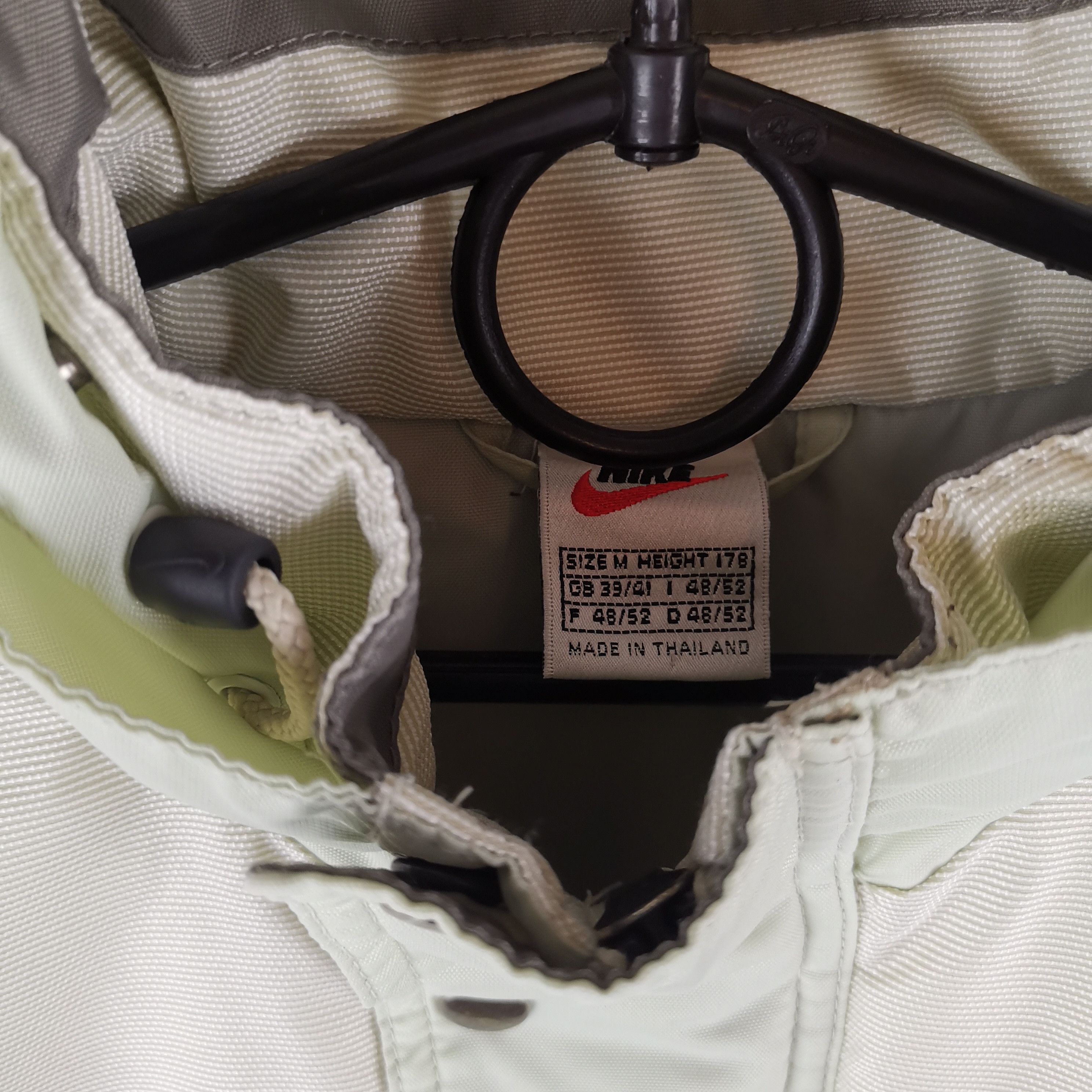 Nike Nike vintage triple logo swoosh center logo puffer jacket Size US M / EU 48-50 / 2 - 2 Thumbnail