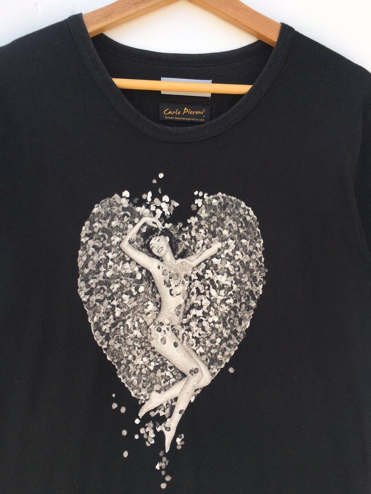 Arts & Science Vintage Theater 8 Carlo Pieroni Love Tshirt Size US S / EU 44-46 / 1 - 6 Thumbnail