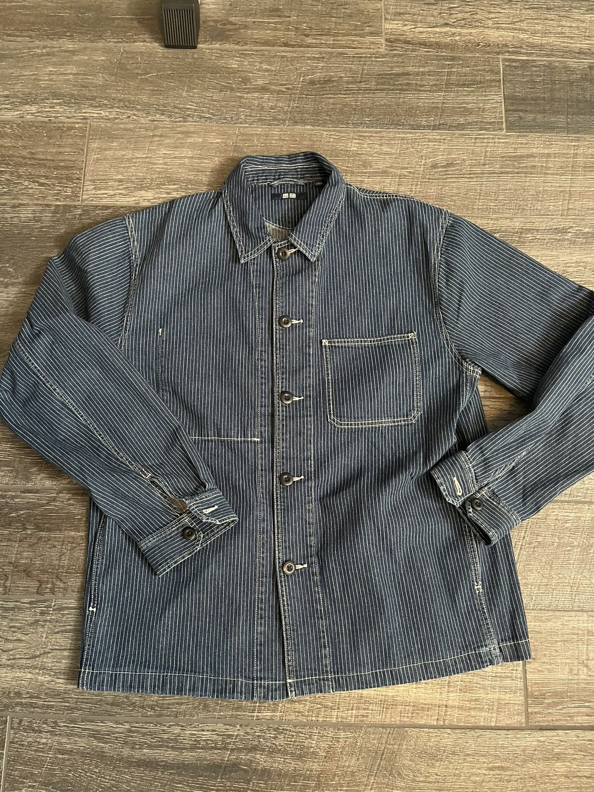 Uniqlo Chambray striped Overshirt | Grailed