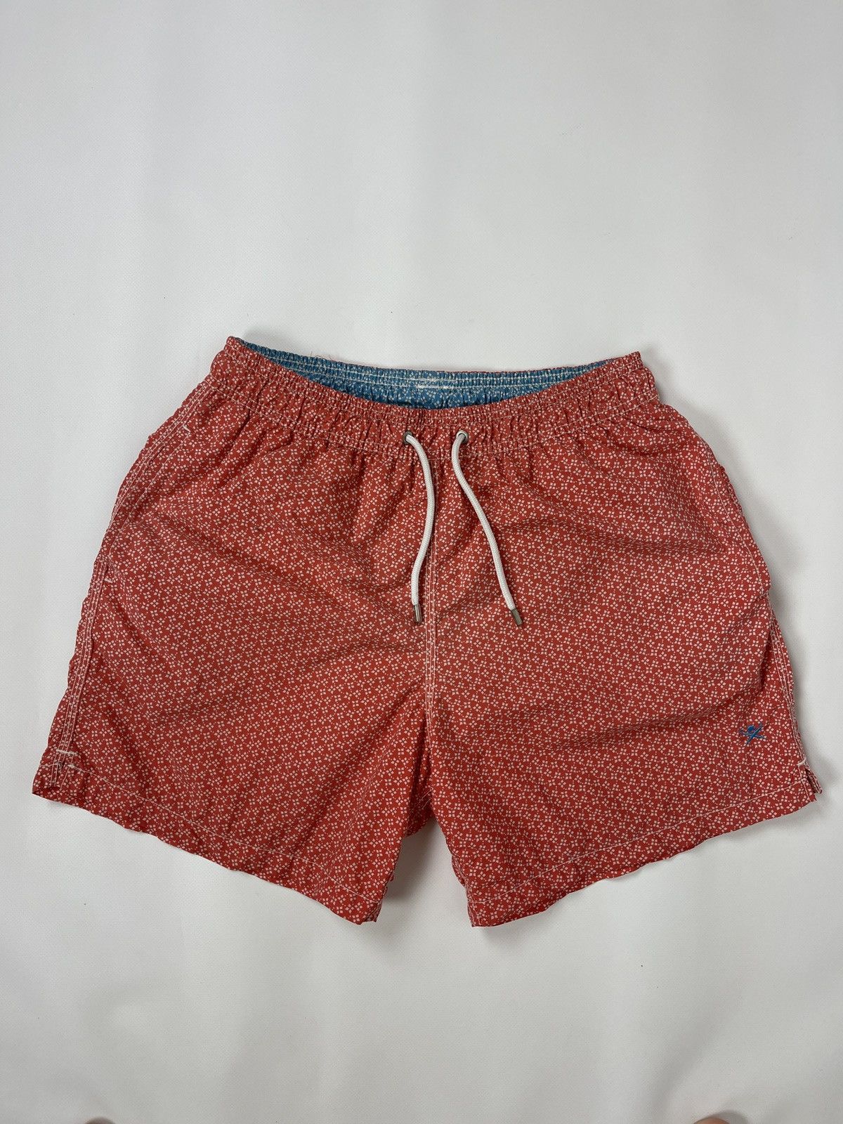 Hackett Hackett London Cube Print volley corral swim shorts Size US 32 / EU 48 - 6 Thumbnail