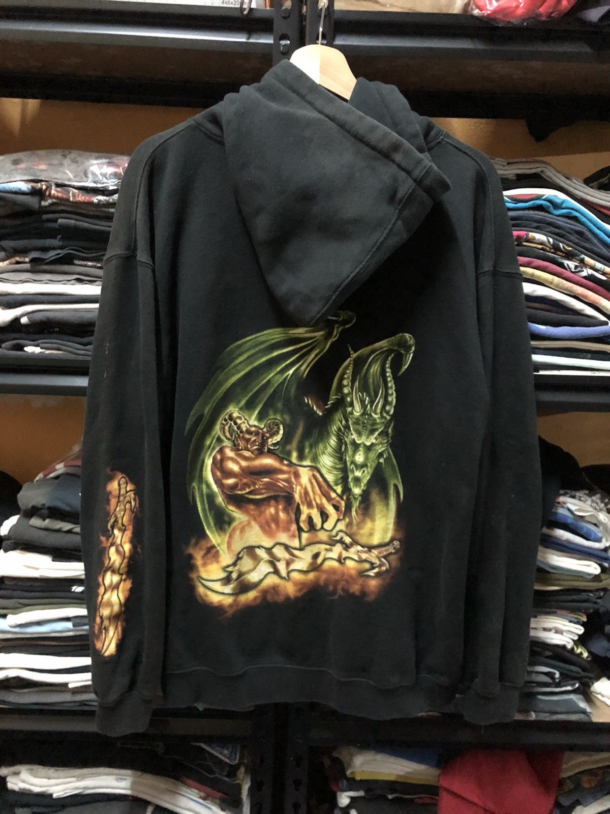 Playstation × The Game × Vintage Rare!! Vintage Realm Of Fire : God Of War Hoodie Size US L / EU 52-54 / 3 - 1 Thumbnail