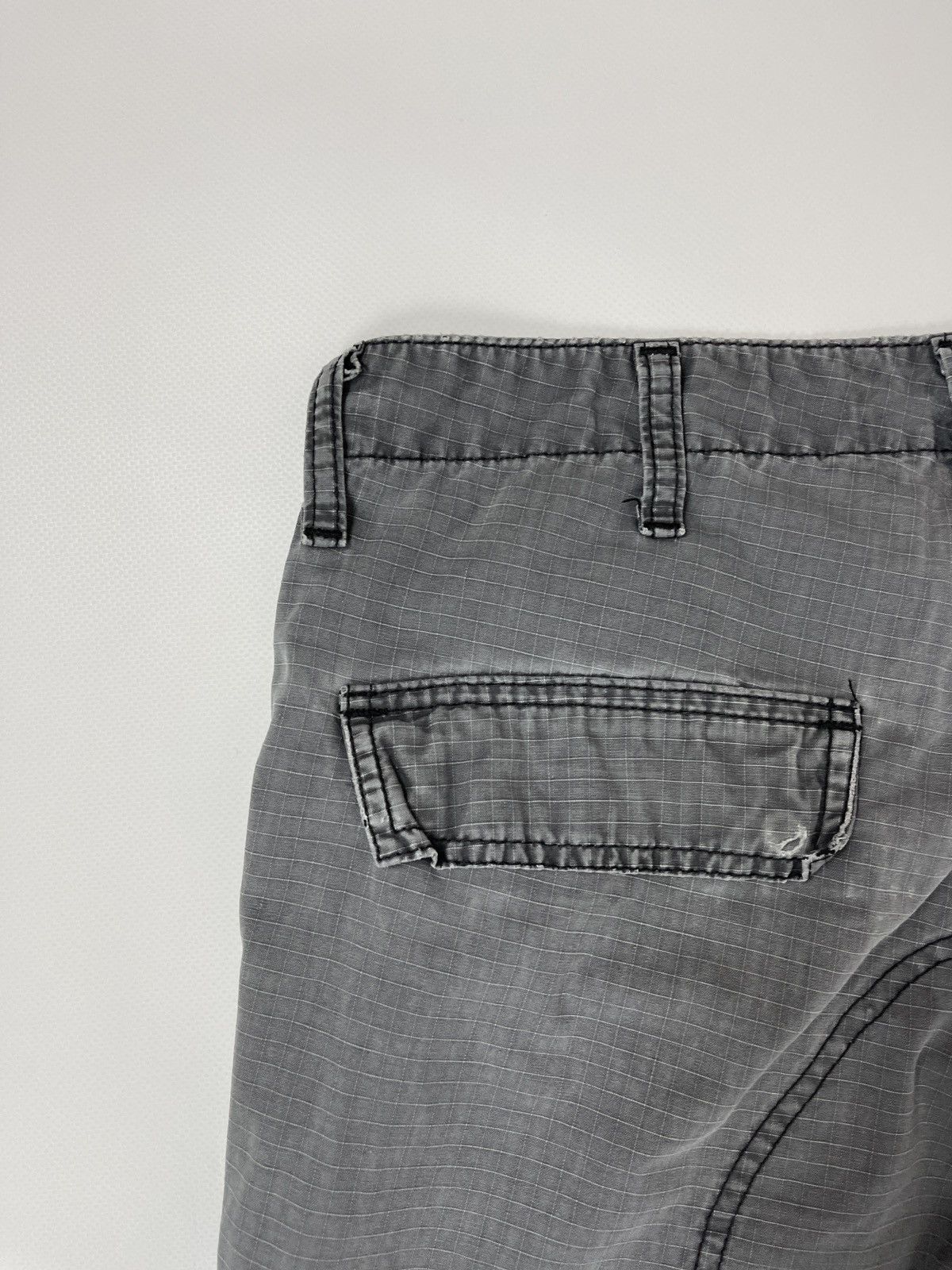 Carhartt Carhartt vintage distressed faded cargo pants utility Size US 30 / EU 46 - 8 Thumbnail