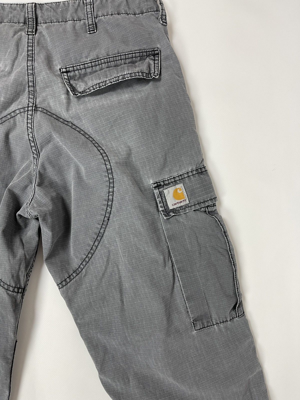 Carhartt Carhartt vintage distressed faded cargo pants utility Size US 30 / EU 46 - 7 Thumbnail