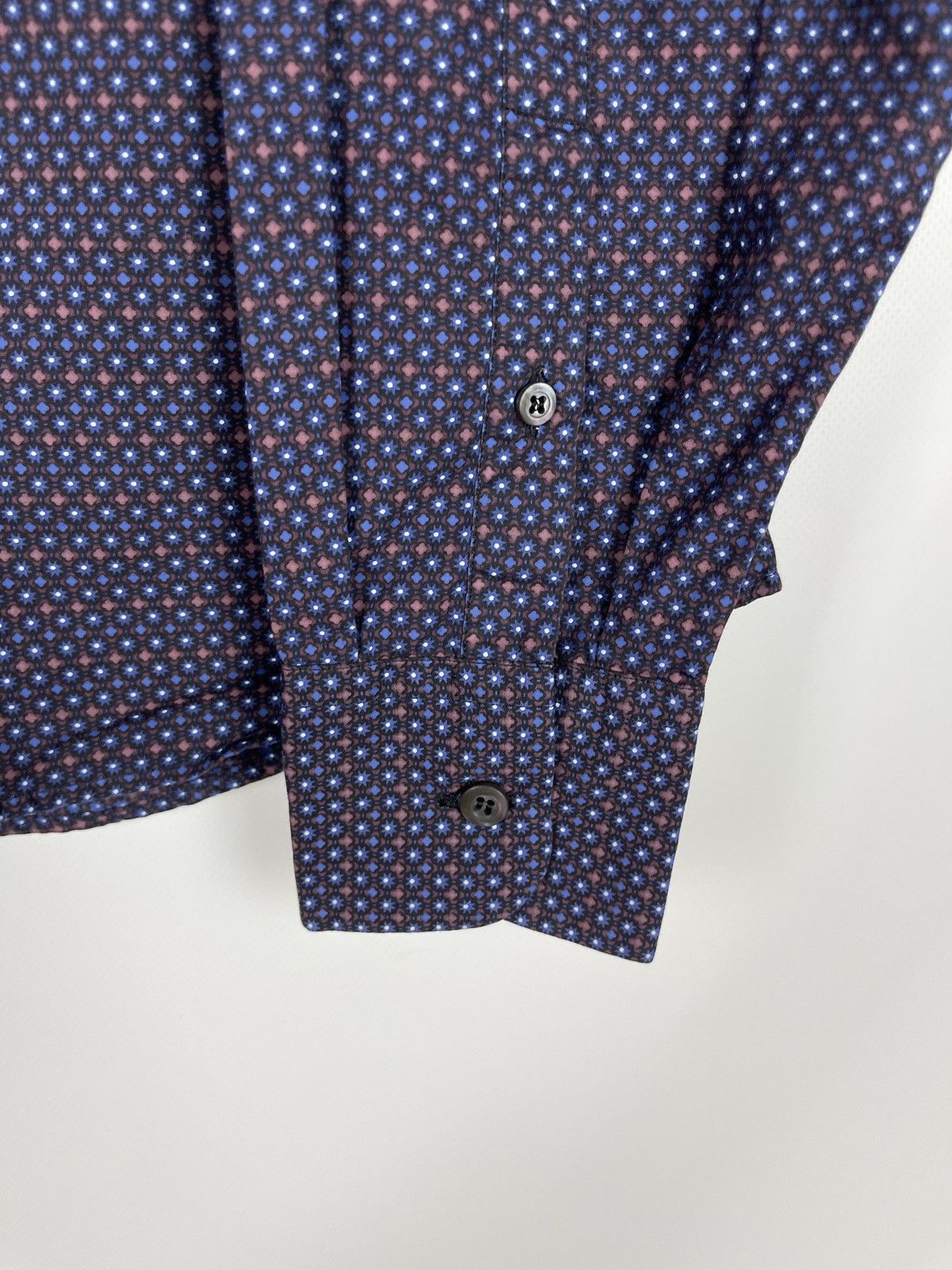 Prada Prada luxury pattern long sleeve shirt size 40 Size US M / EU 48-50 / 2 - 6 Thumbnail