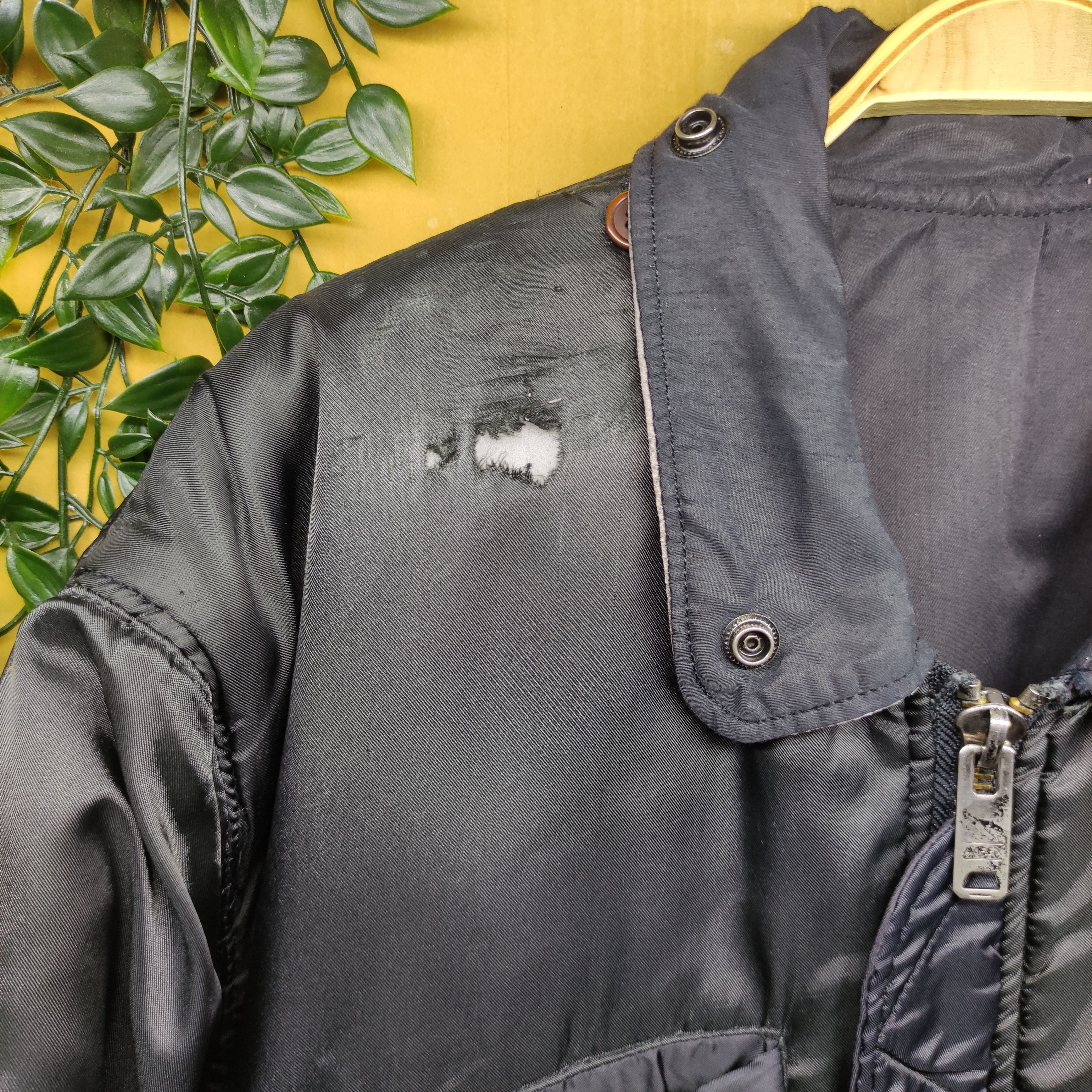 Avirex 💥 Avirex Bomber Appreciation War Service 1987 Army Sz M Size US M / EU 48-50 / 2 - 6 Thumbnail