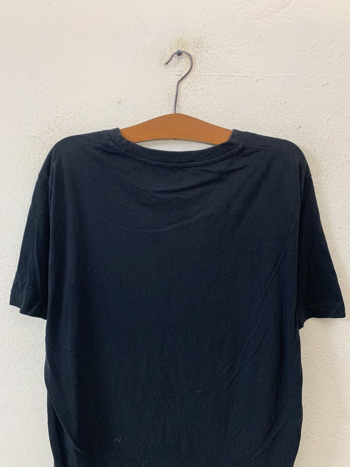 Mtv Uniqlo MTV Big Logo Tee Size US L / EU 52-54 / 3 - 10 Thumbnail