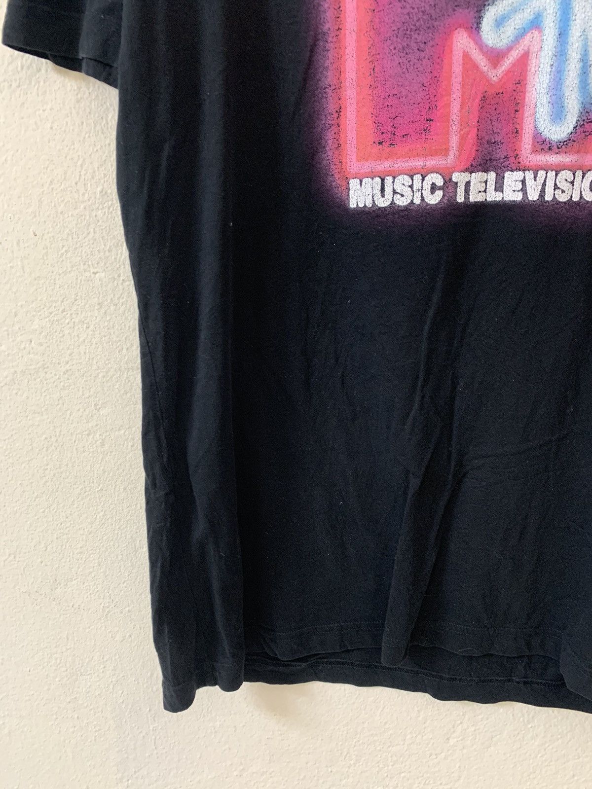 Mtv Uniqlo MTV Big Logo Tee Size US L / EU 52-54 / 3 - 3 Thumbnail